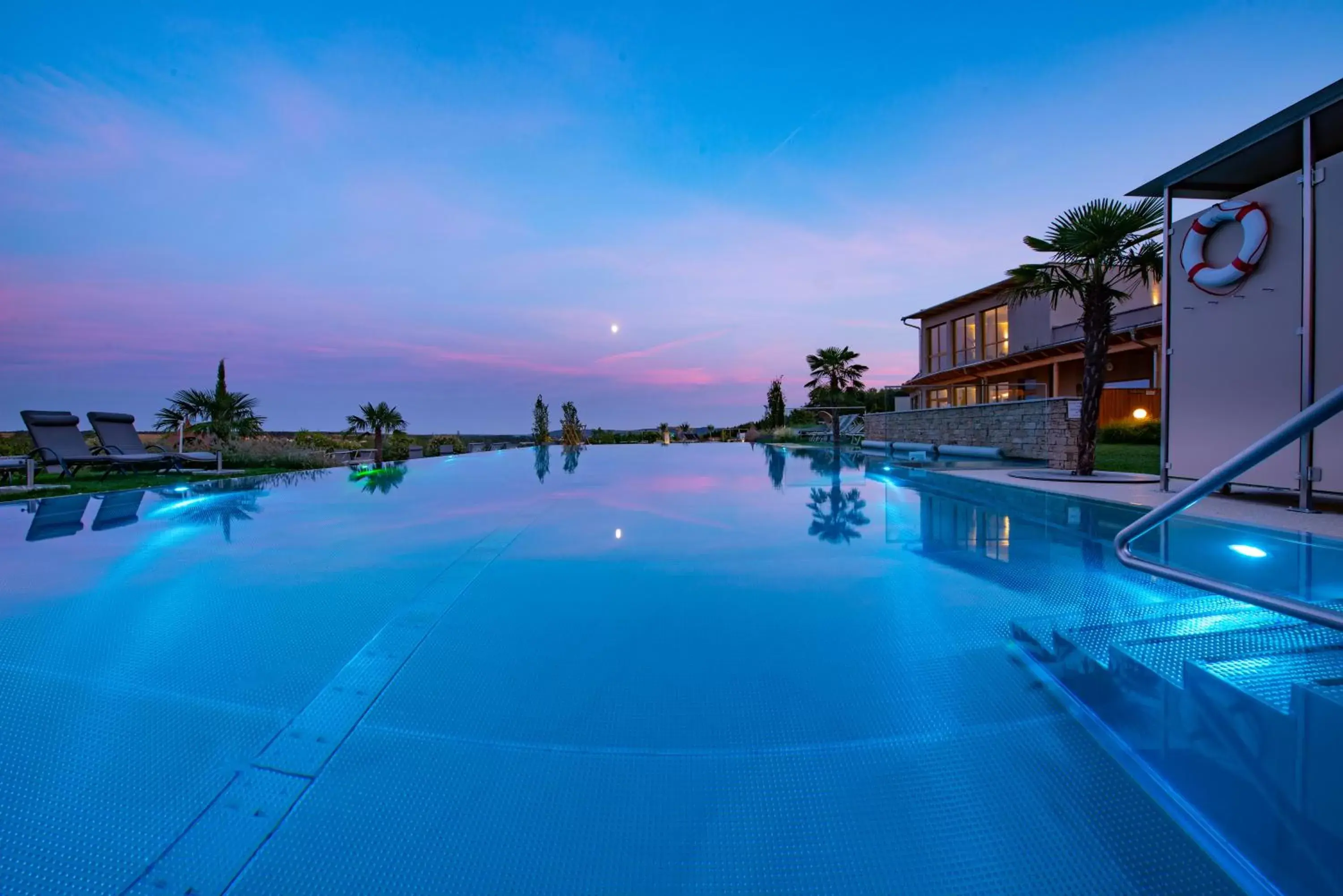 Swimming Pool in Hotel & Spa Larimar