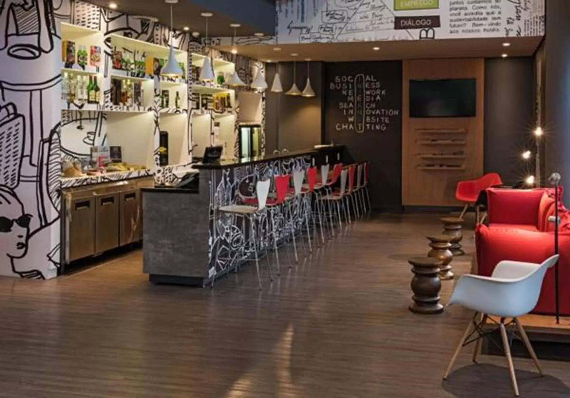 Lounge or bar, Lounge/Bar in ibis Santo Andre