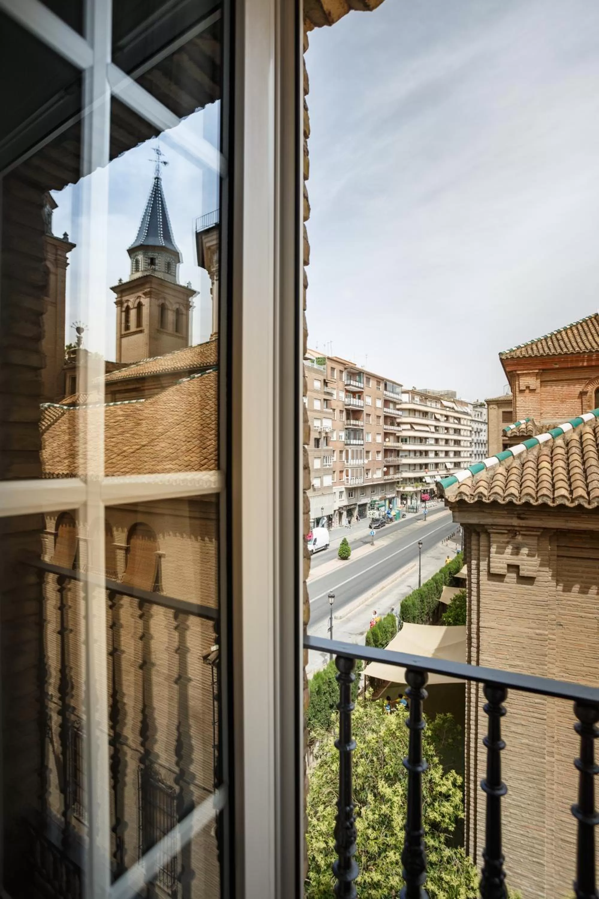 Street view in Hotel Dauro Premier