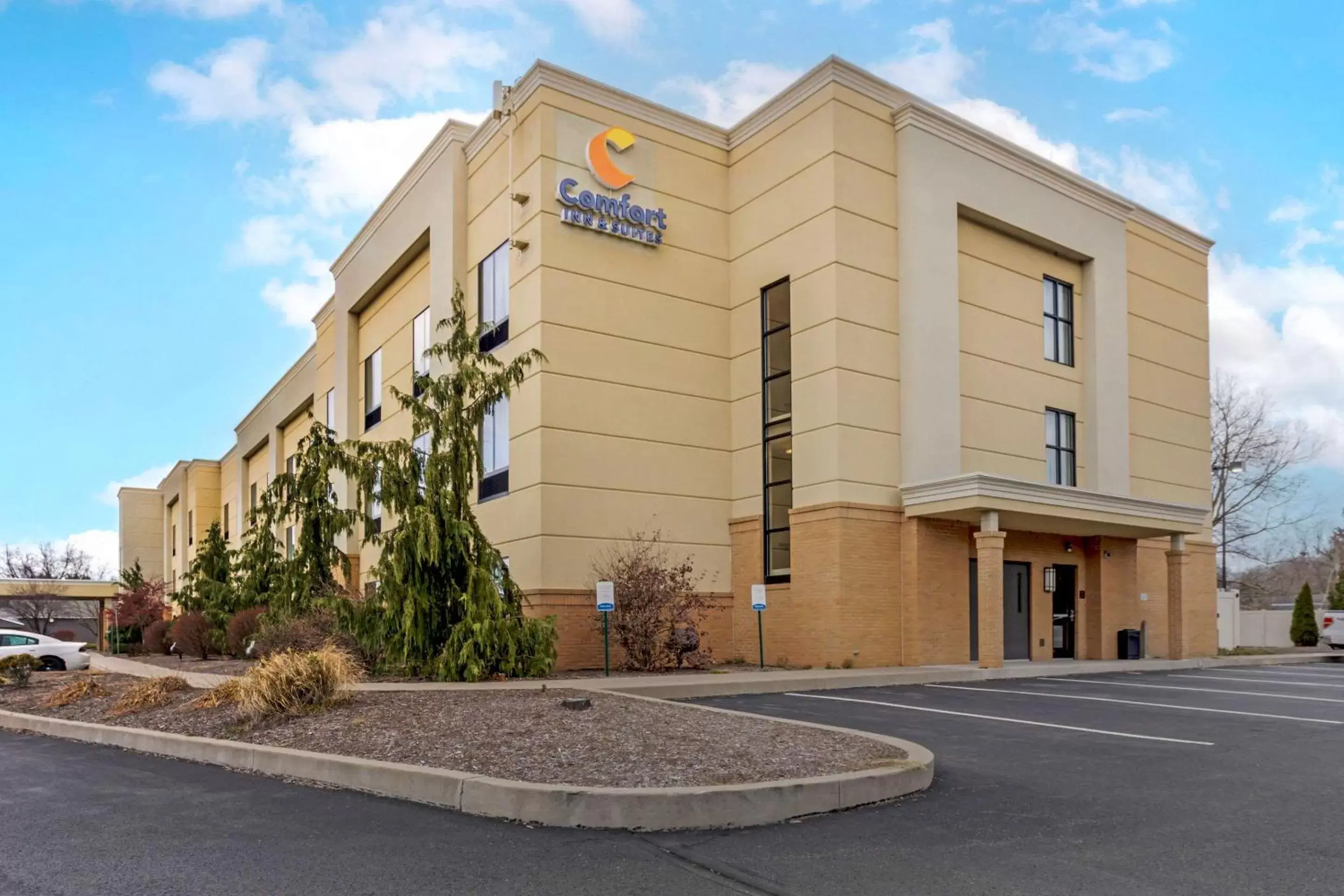 Property Building in Comfort Inn & Suites Sayre