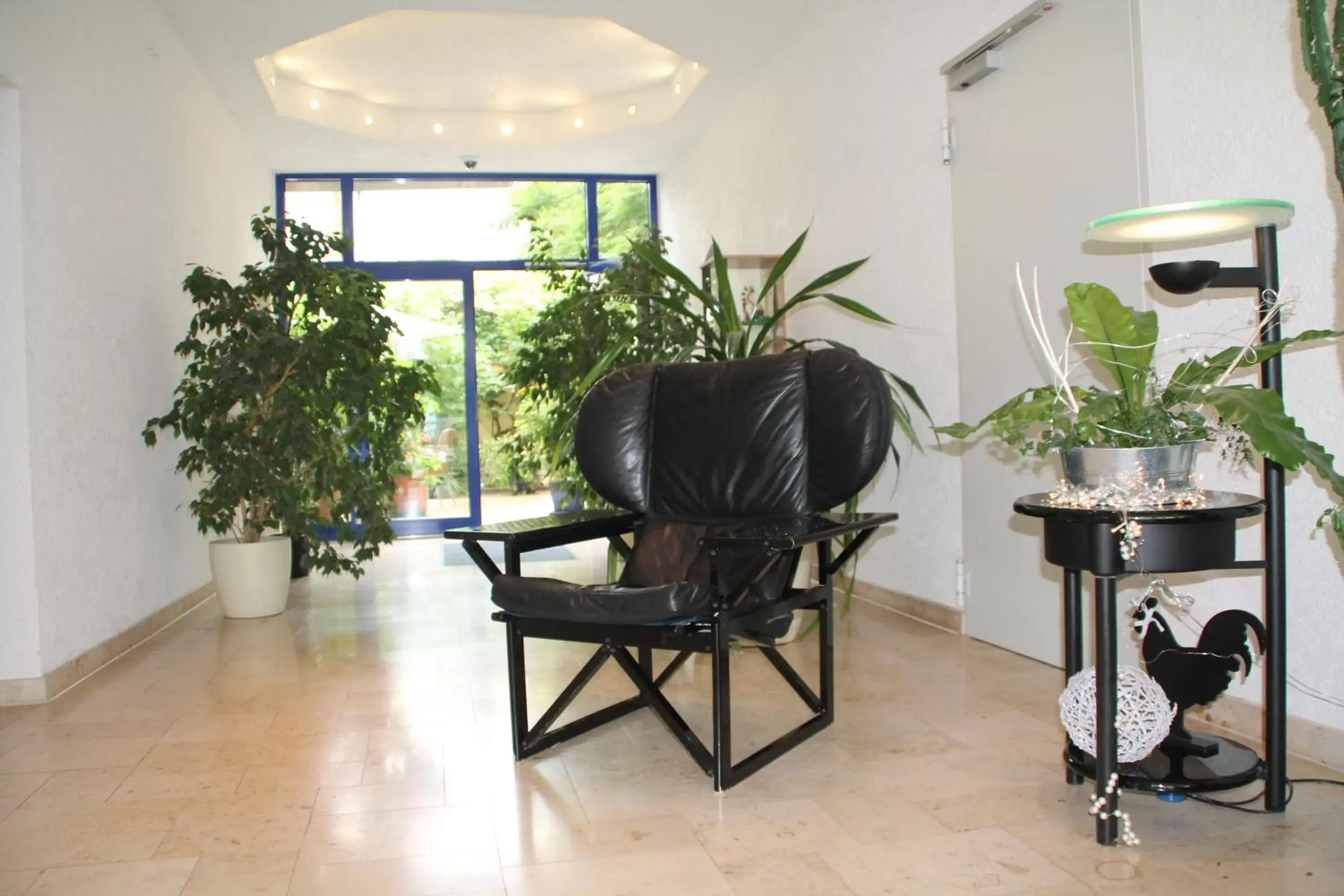 Lobby or reception, Seating Area in Trip Inn Hotel Zum Riesen Hanau