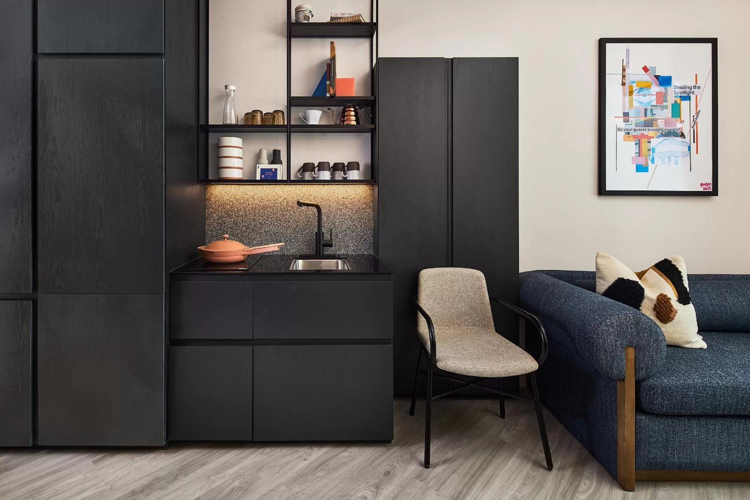 Kitchen or kitchenette in Catbird Hotel