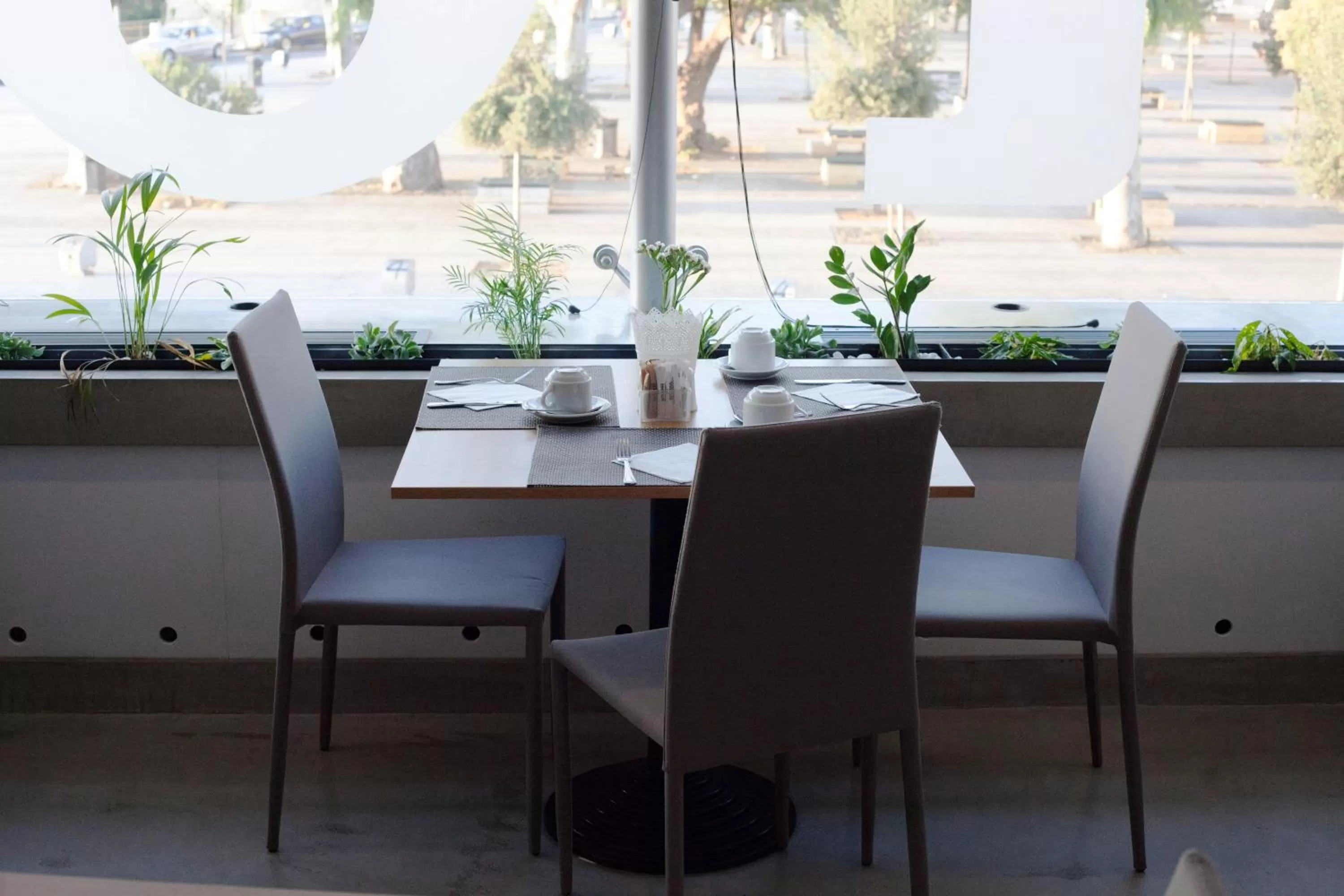 Restaurant/places to eat in Capsis Astoria Heraklion