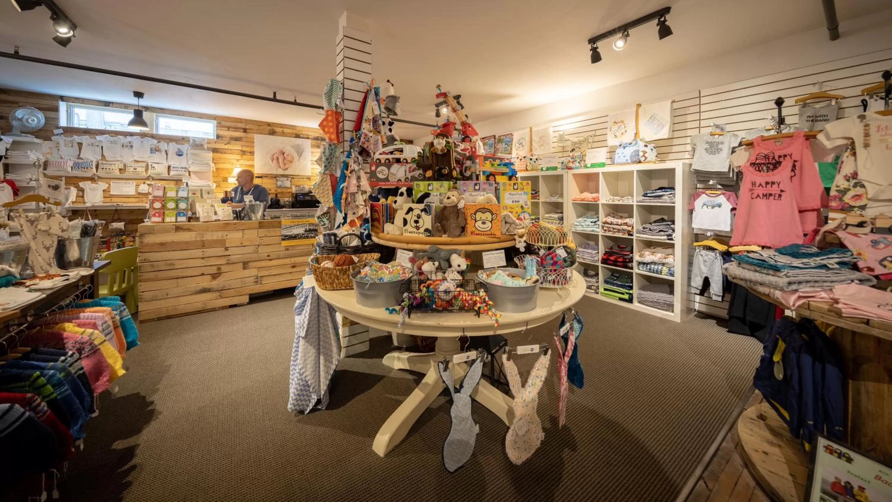 Shopping Area in Inn at Lynden