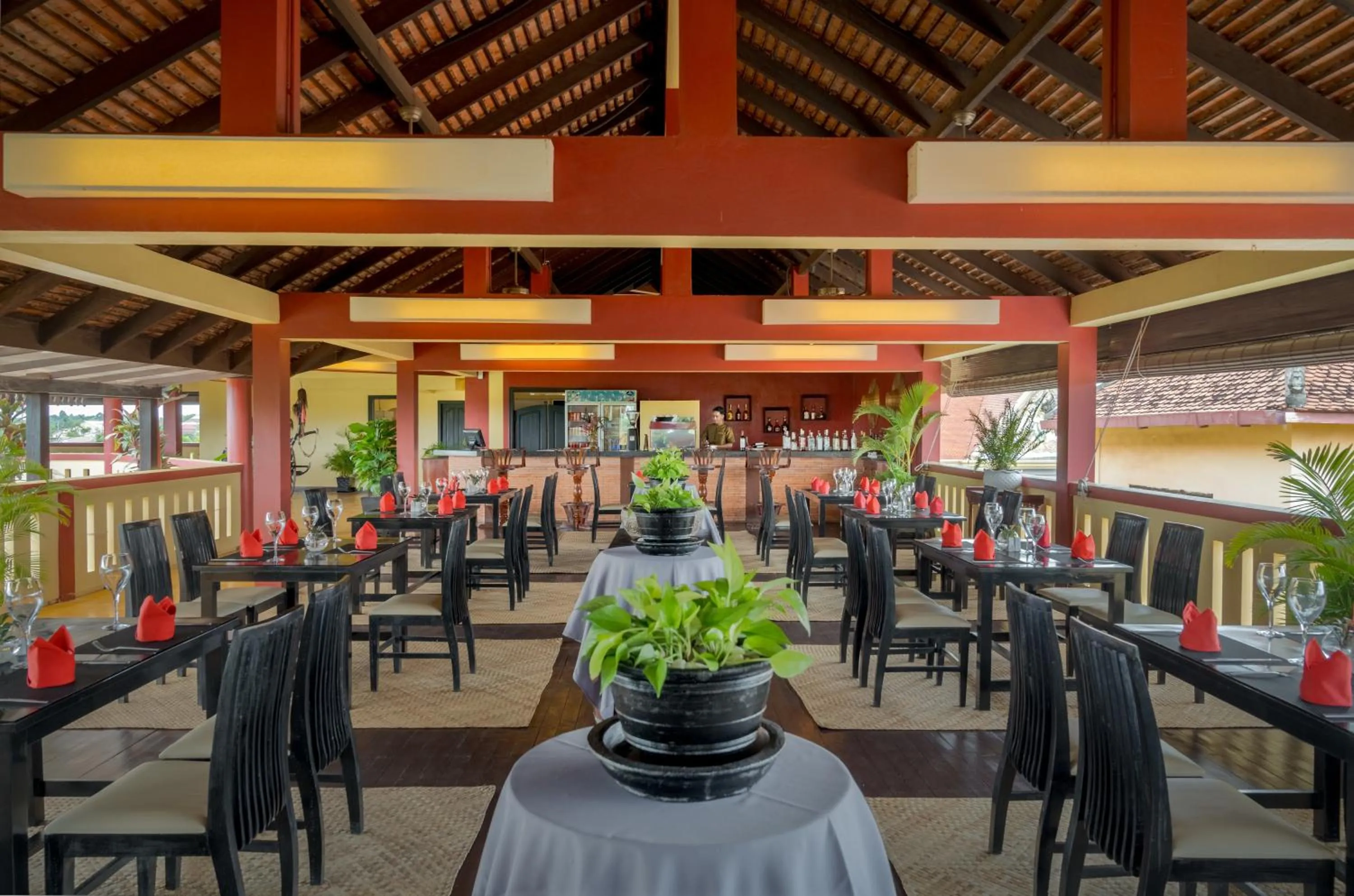 Restaurant/places to eat in Pandora Suite D'Angkor