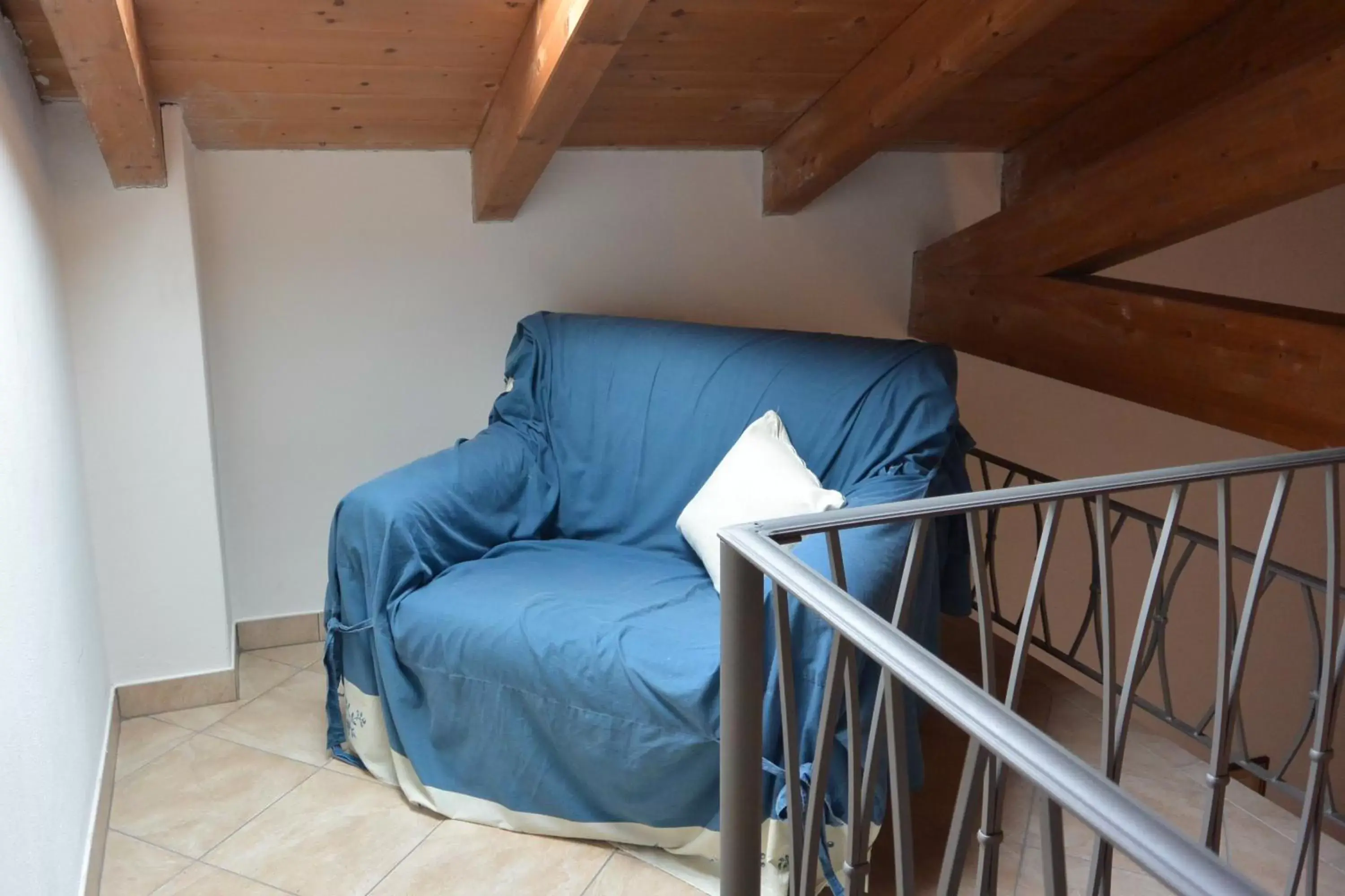 Seating area, Bed in Hotel Ristorante Italia