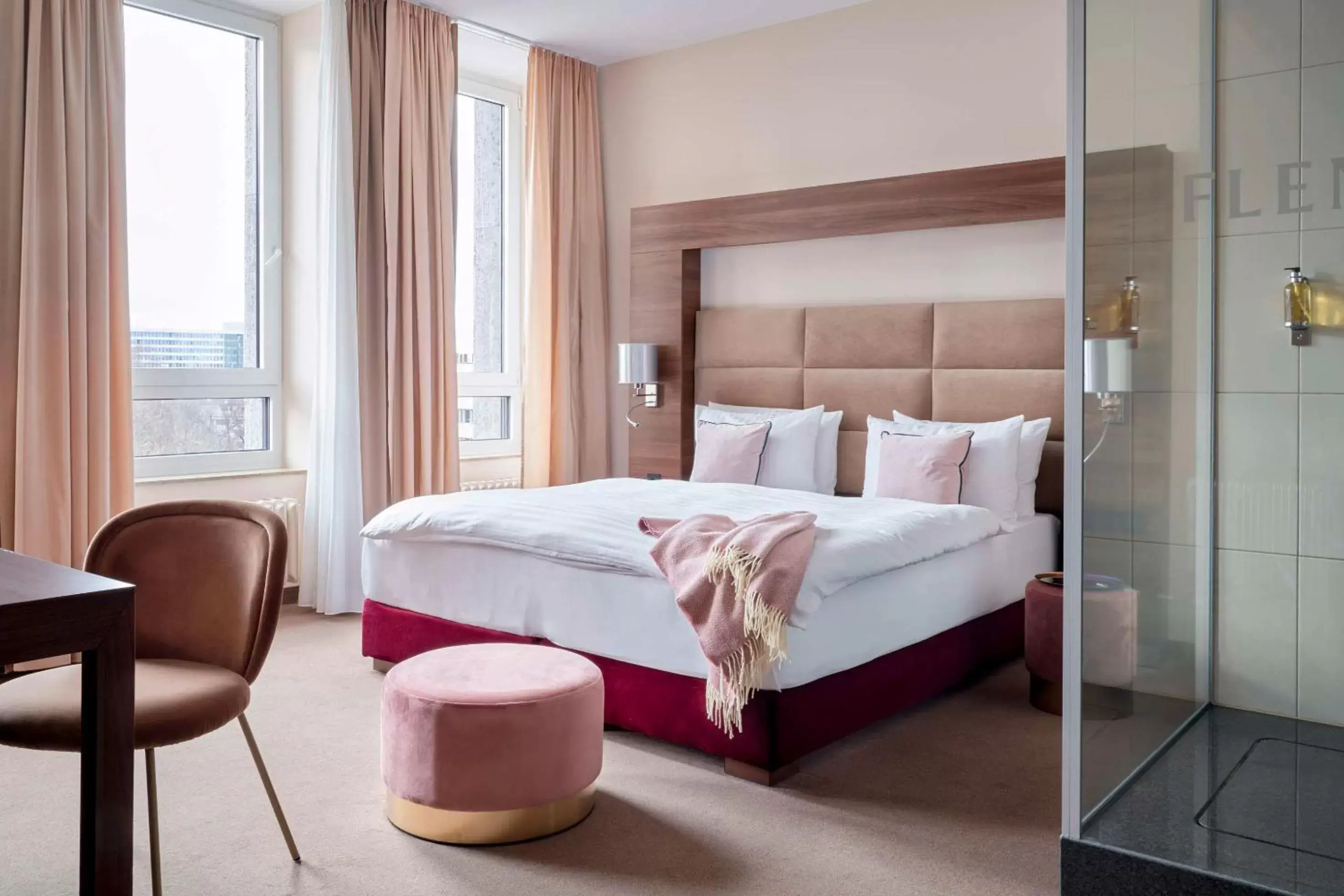 Bedroom, Bed in Flemings Selection Hotel Frankfurt-City