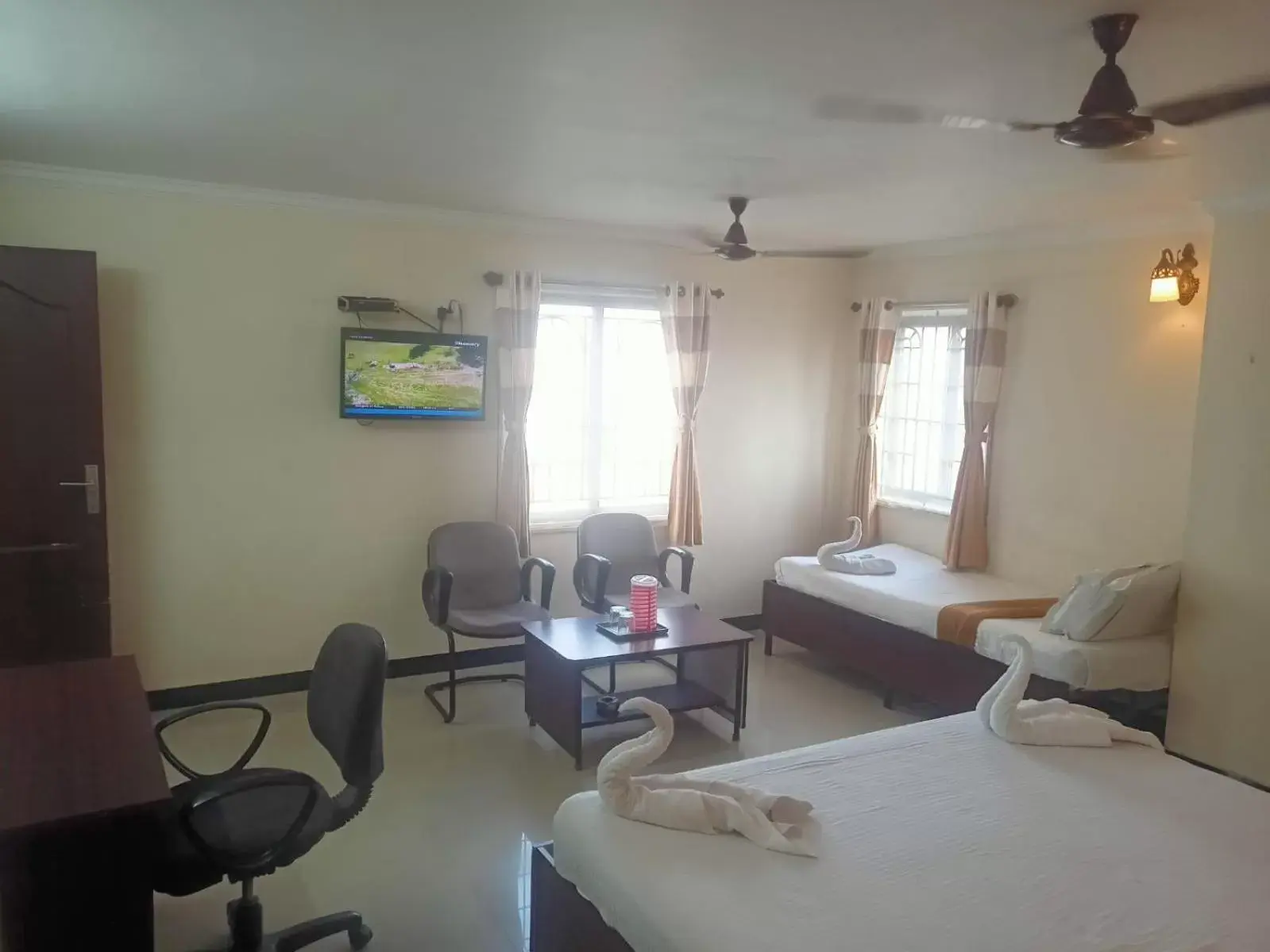 Bedroom in SKY PARK HOTELS Bedroom in SKY PARK HOTELS