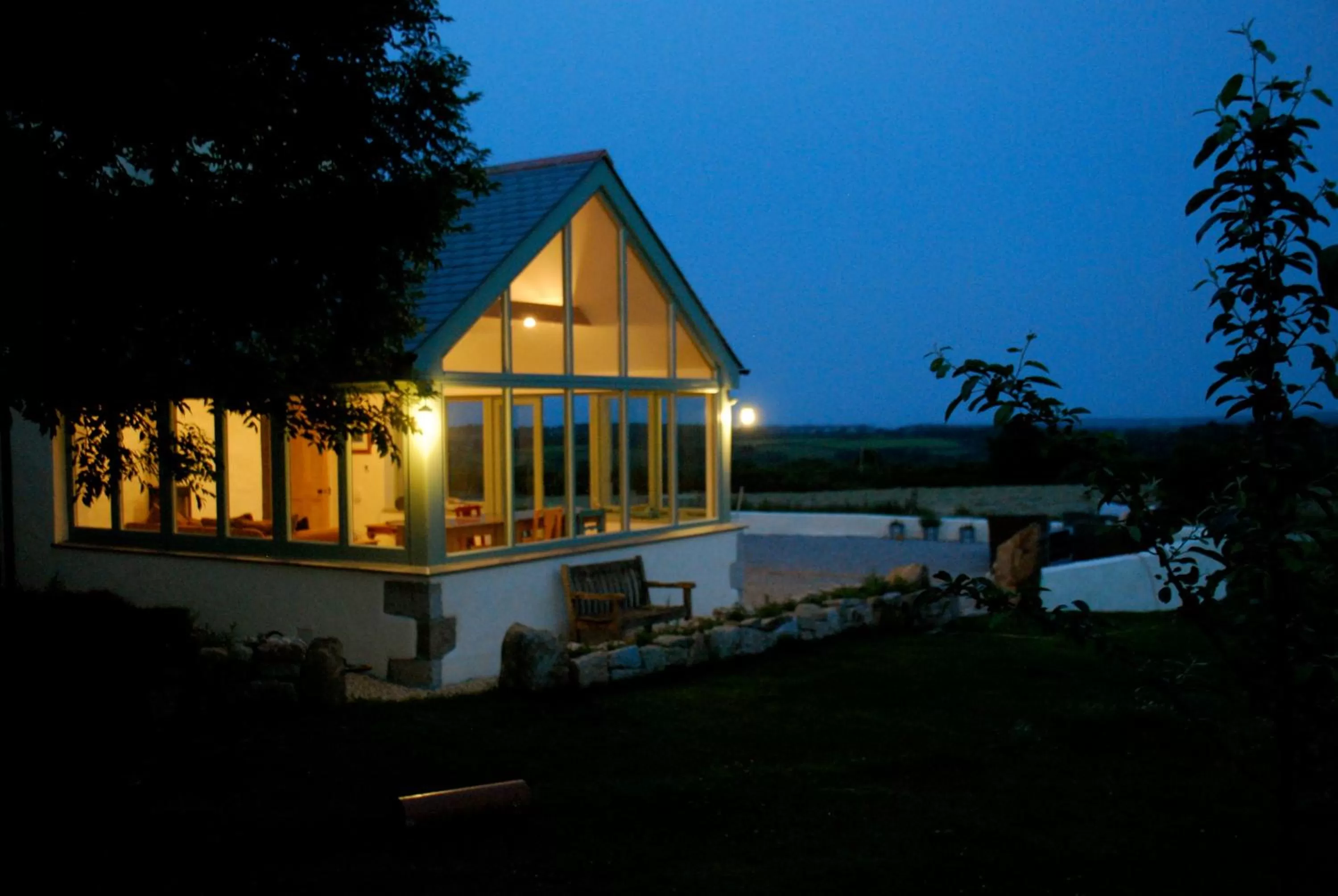 Facade/entrance, Property Building in Fig Tree House