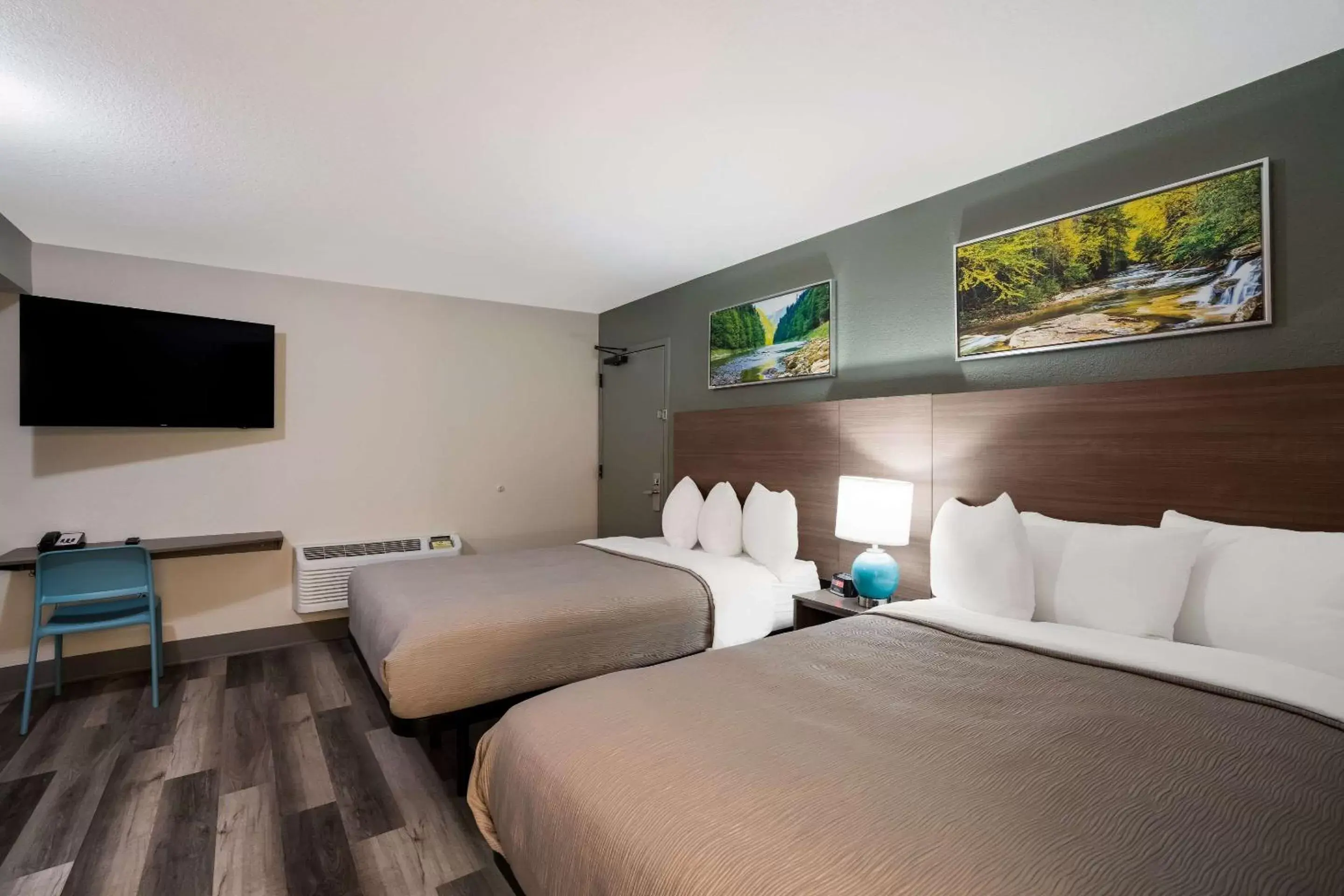 Bedroom, Bed in Quality Inn Elk Grove-Sacramento