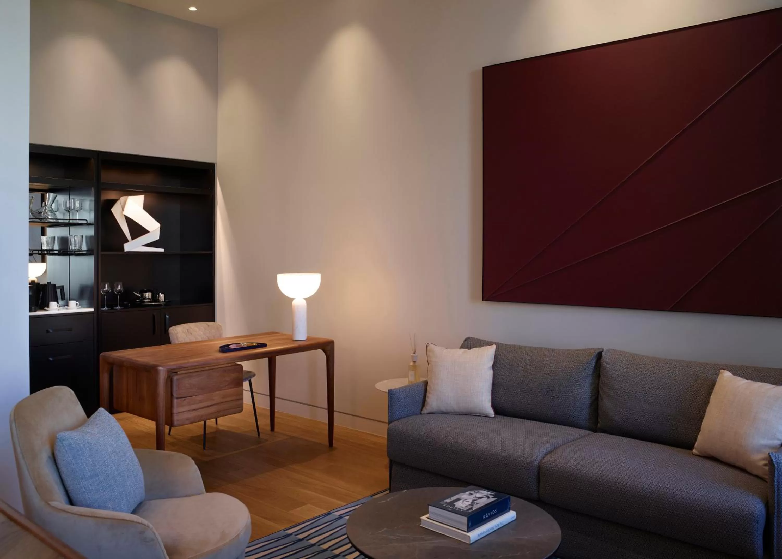 Living room in xenodocheio Milos