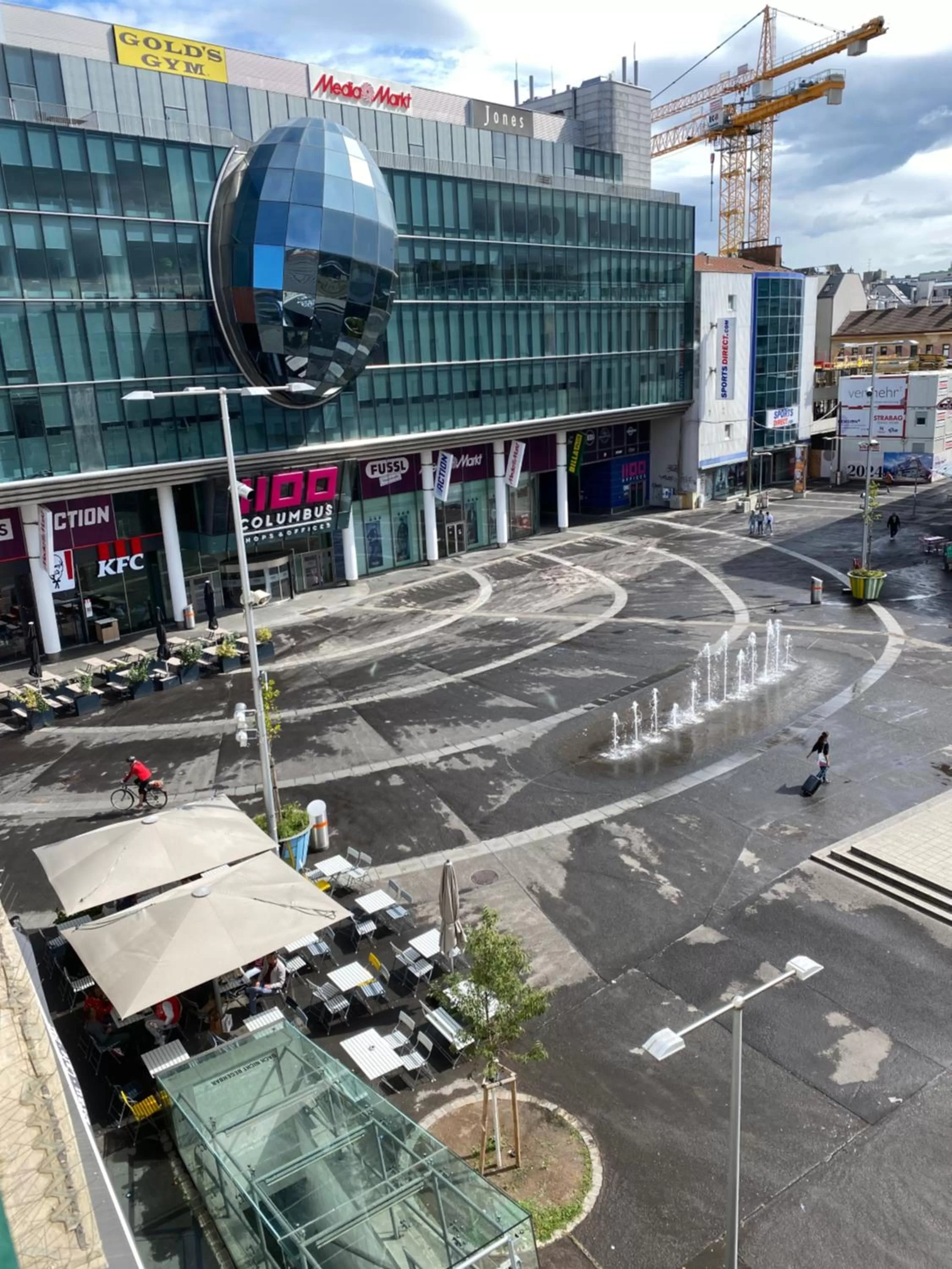 Day in Kolbeck Rooms