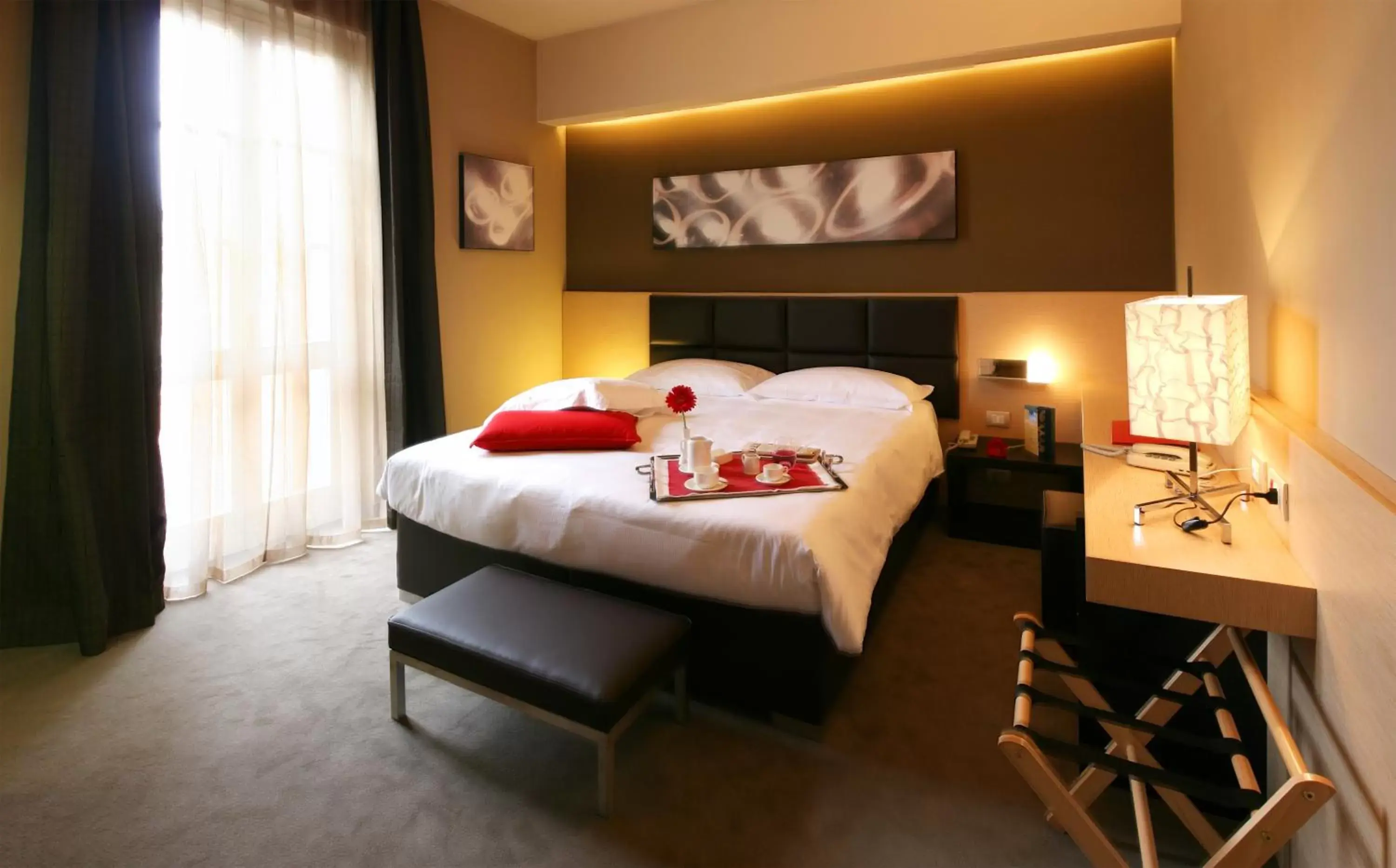 Photo of the whole room, Bed in Villa dei Platani Boutique Hotel & SPA