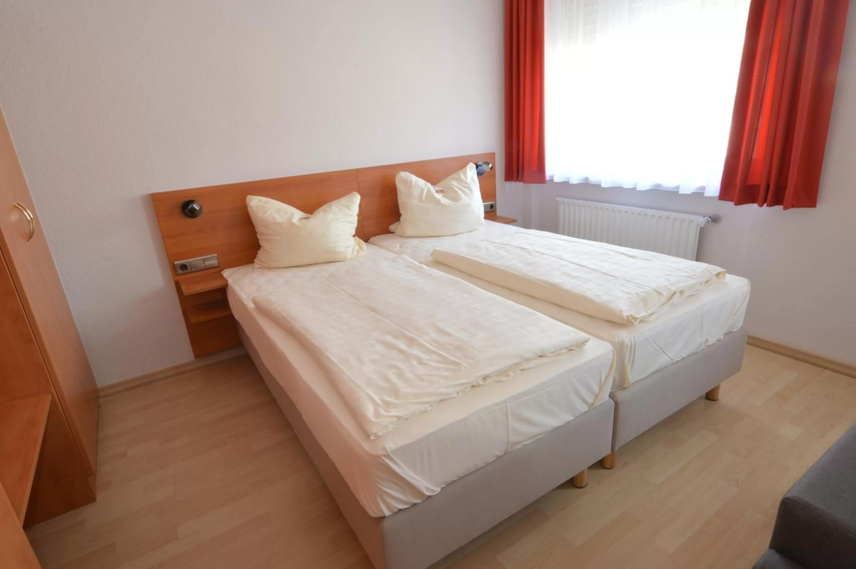 Bed in Aktivhotel Alter Kaiser