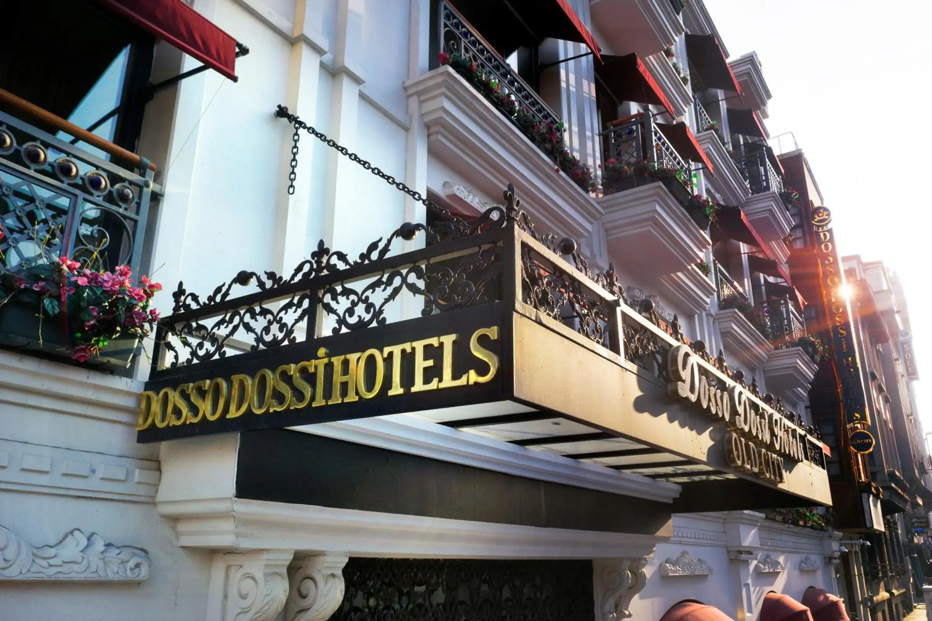 Facade/entrance in Dosso Dossi Hotels Old City