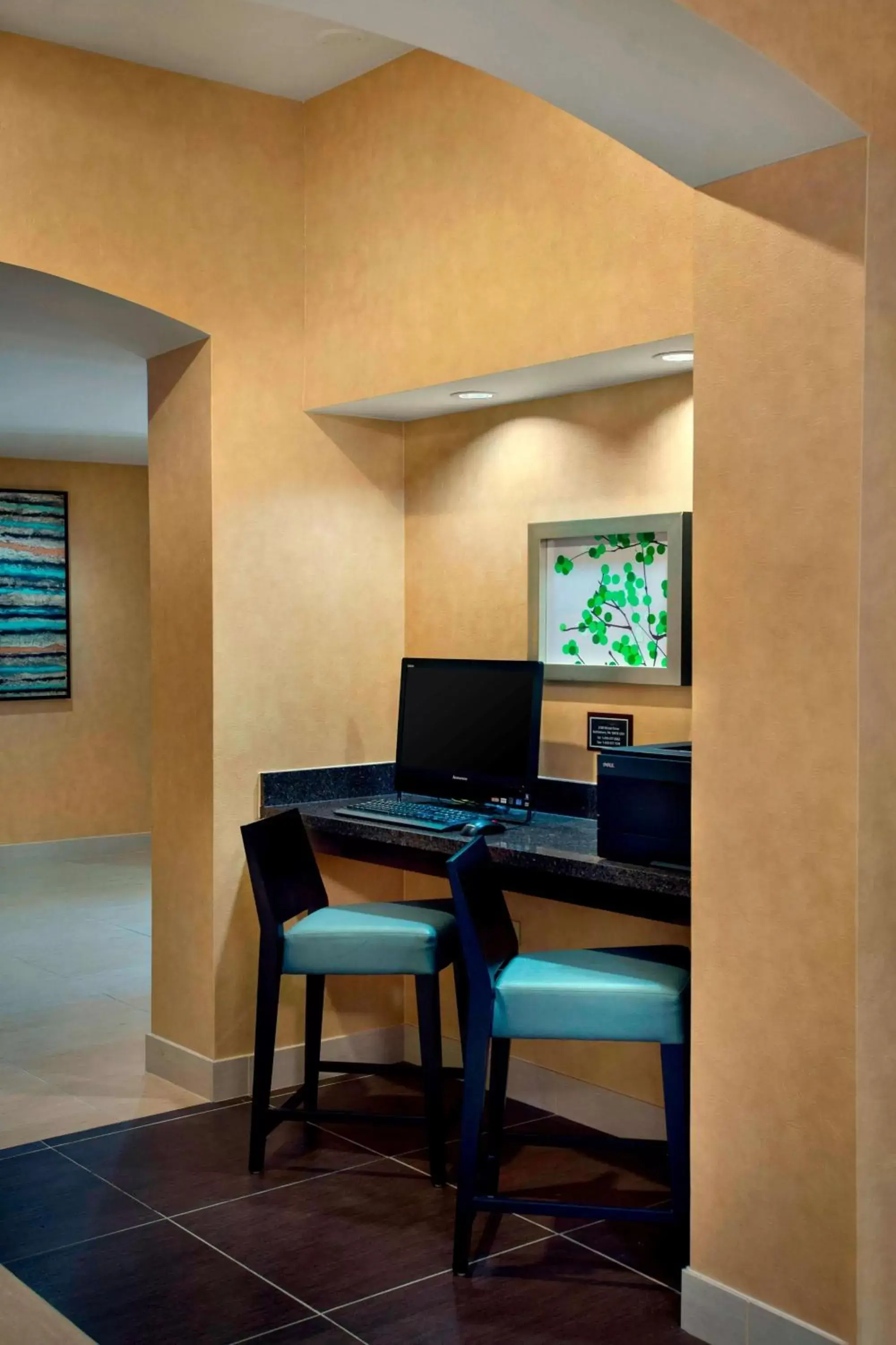 Business facilities, TV/Entertainment Center in Sonesta ES Suites Allentown Bethlehem Airport