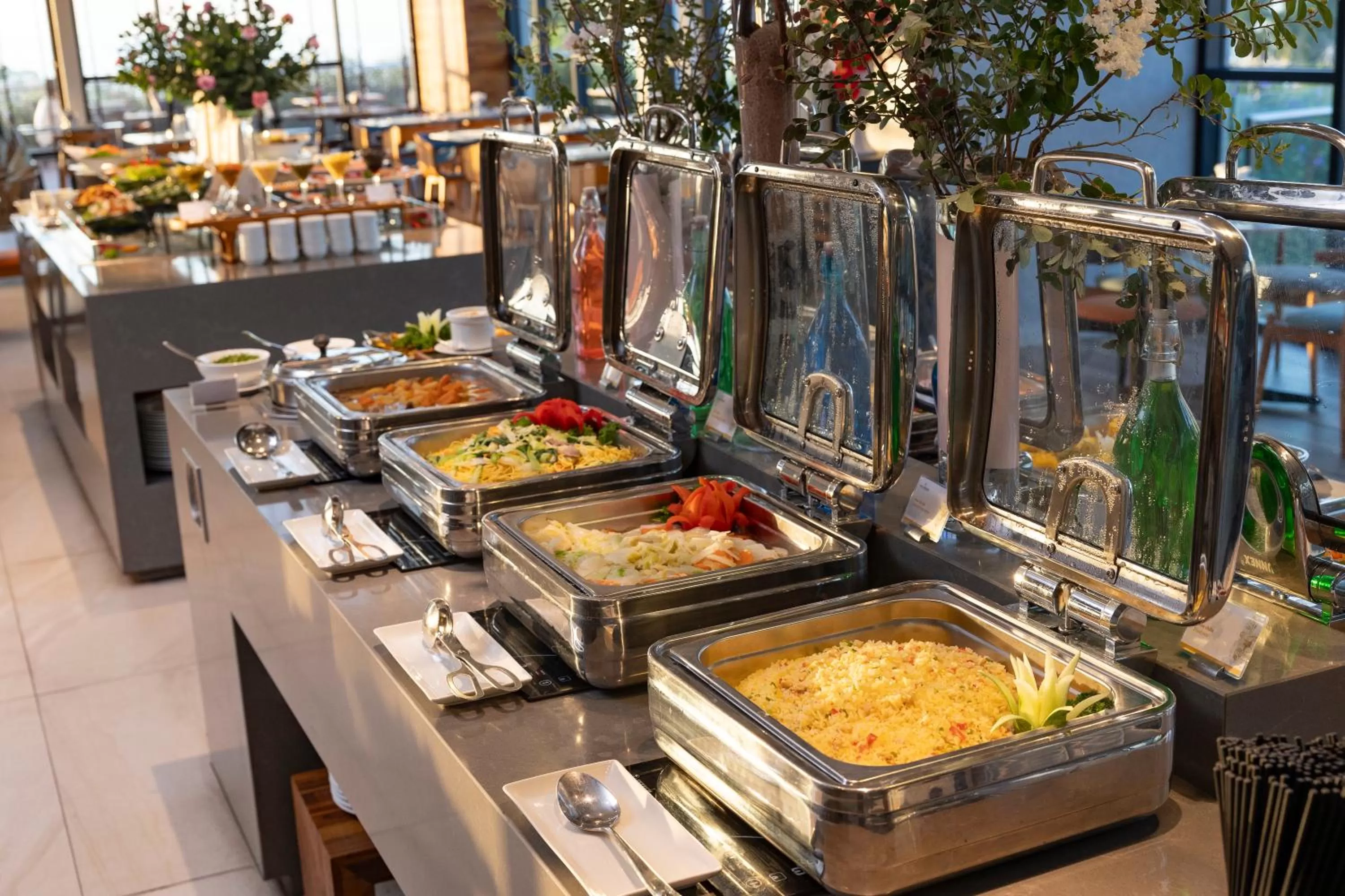 Restaurant/places to eat in Anya Premier Beachfront Hotel Quy Nhon