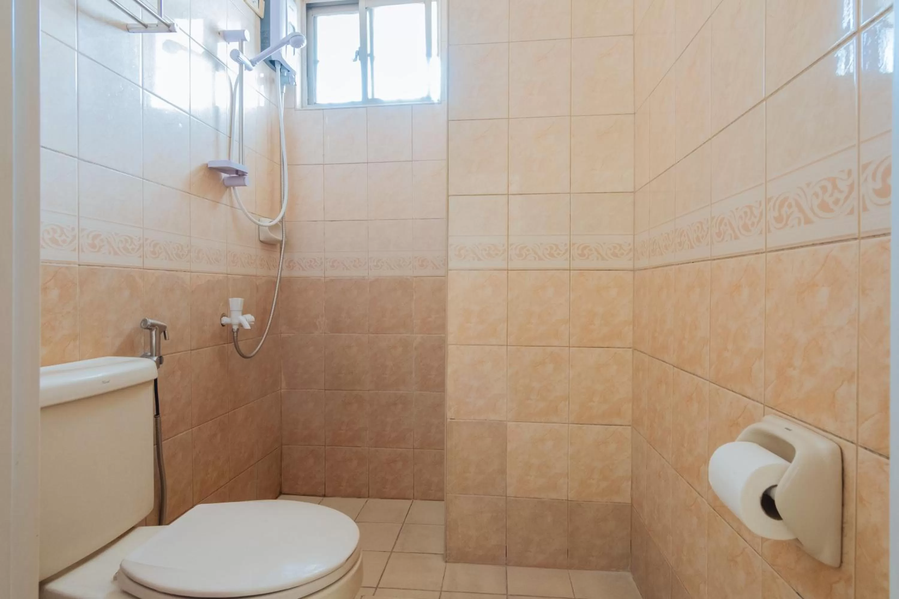 Bathroom in Dechmark Hotel