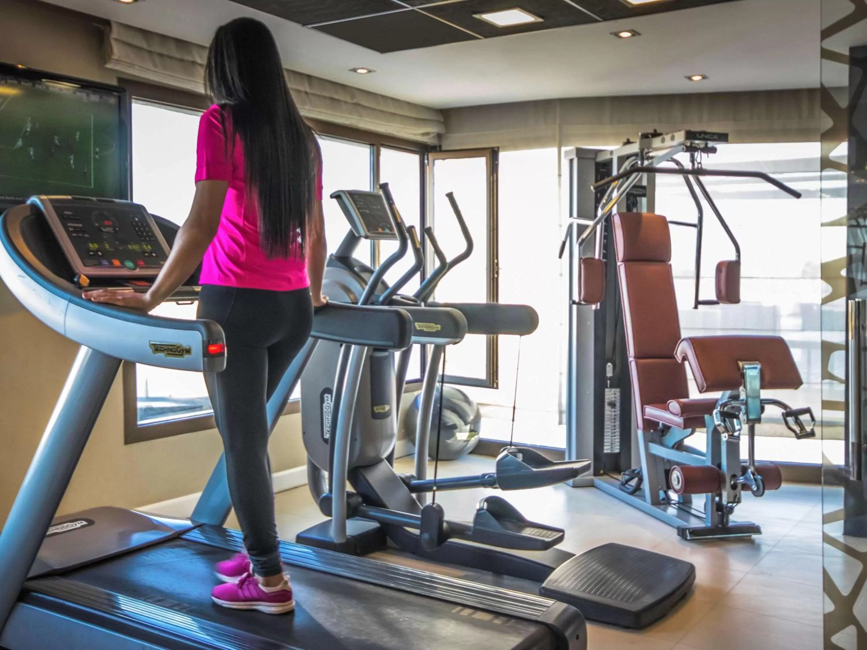 Fitness centre/facilities in Novotel Tunis