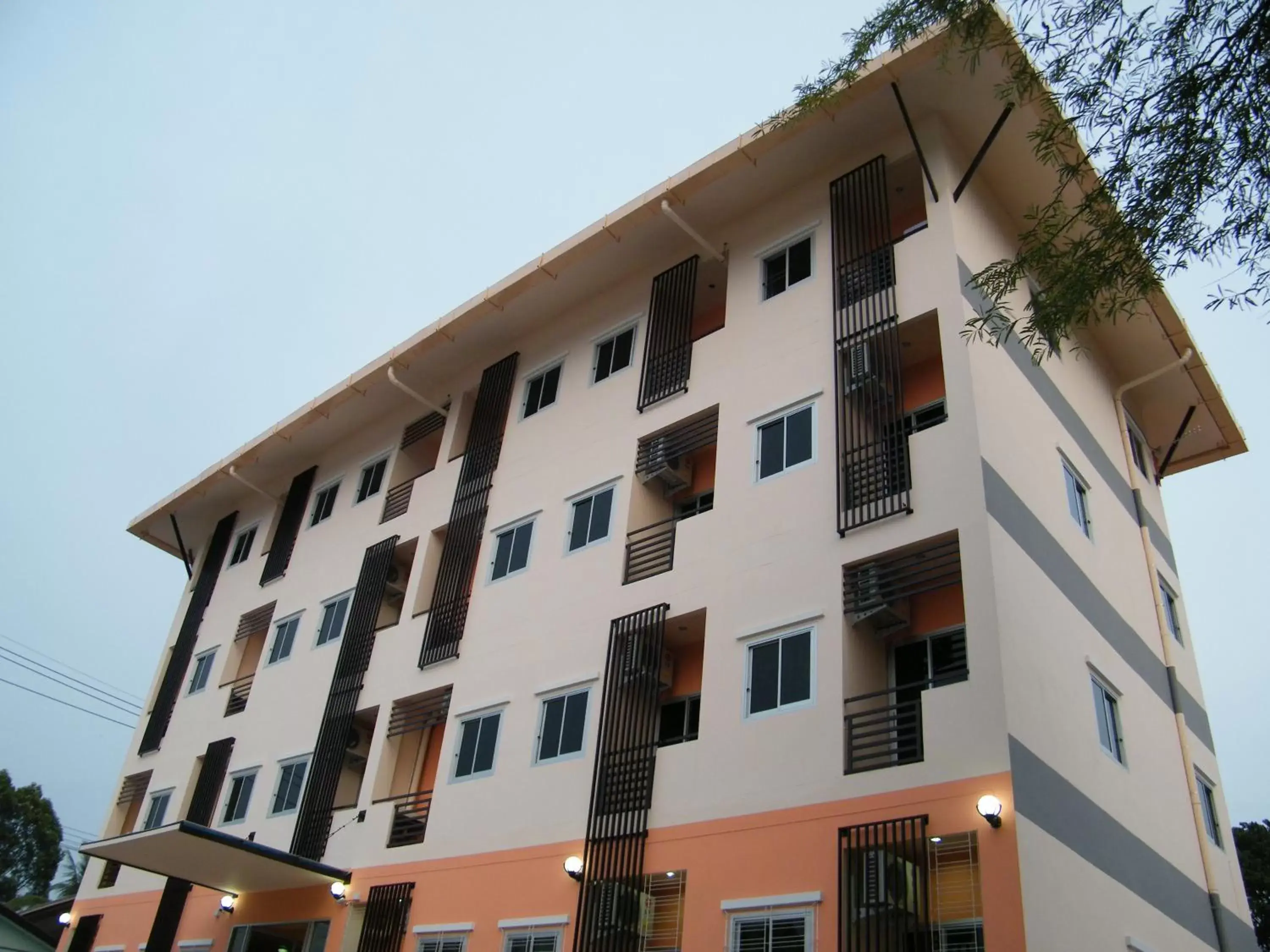 Property Building in Fundee 1 Mansion