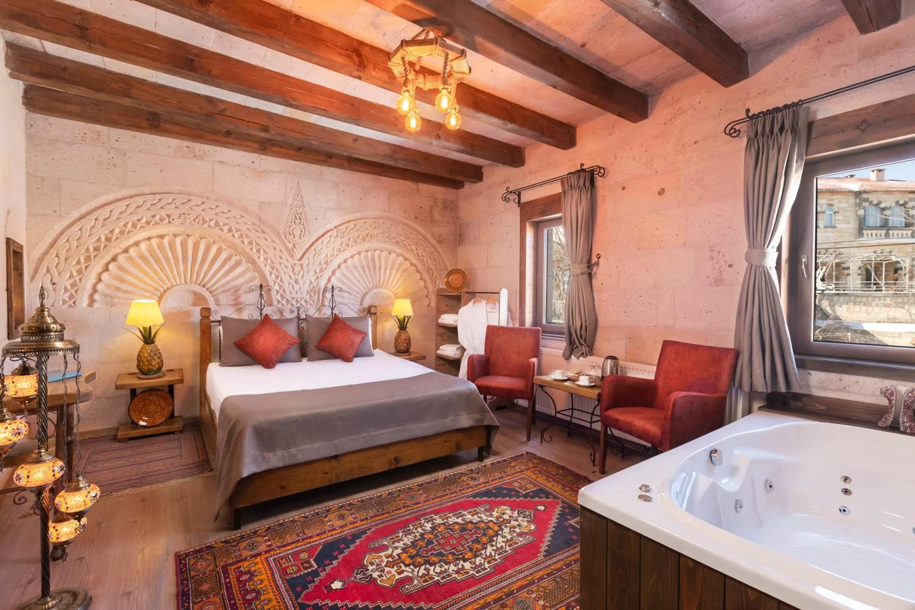 Photo of the whole room, Bed in Maron Stone House