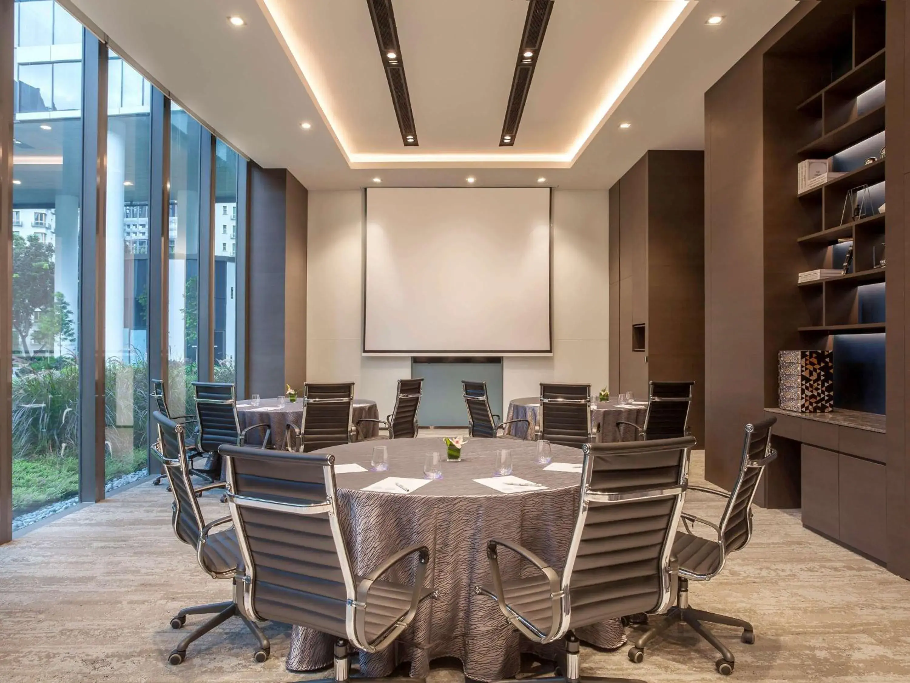 Meeting/conference room in Novotel Singapore On Stevens