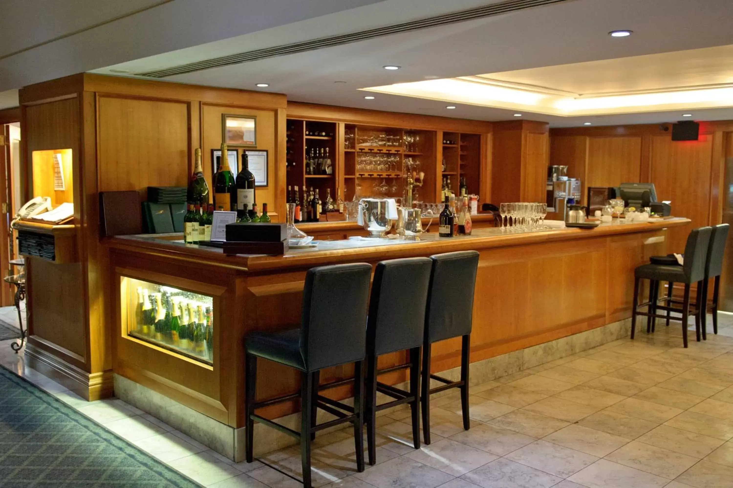 Lounge or bar in The Waterside Inn