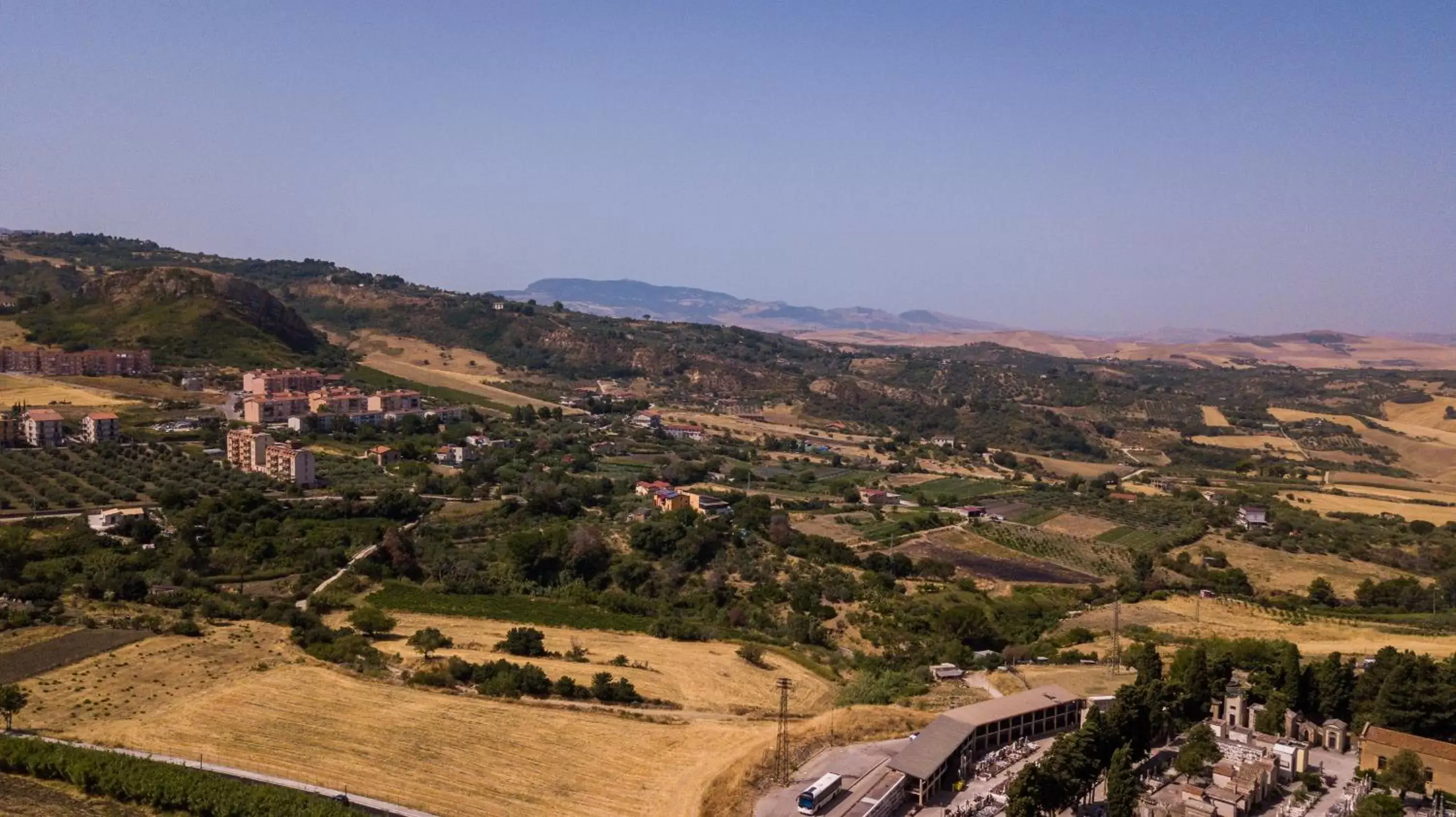 Natural landscape, Bird's-eye View in Corleone GUESTHOUSE