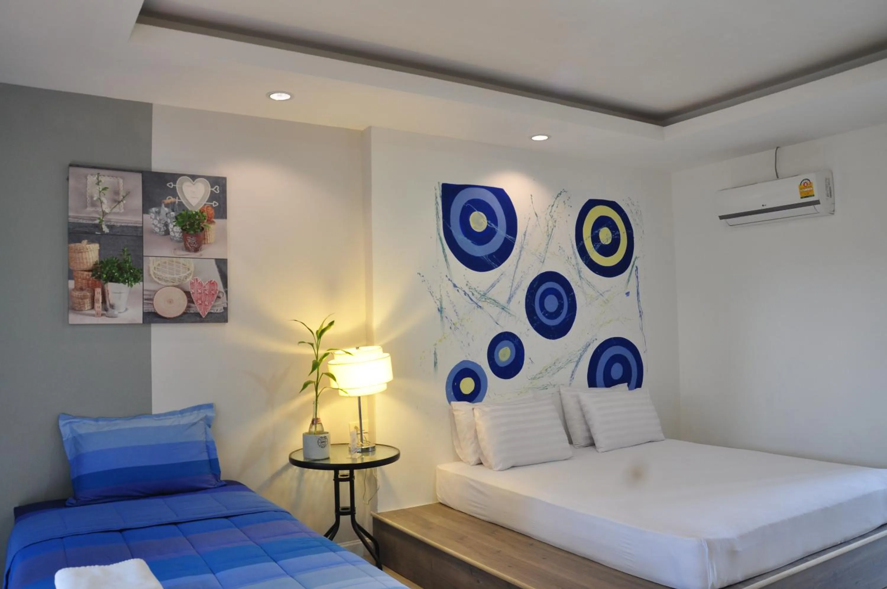 Other, Bed in Eat n Sleep