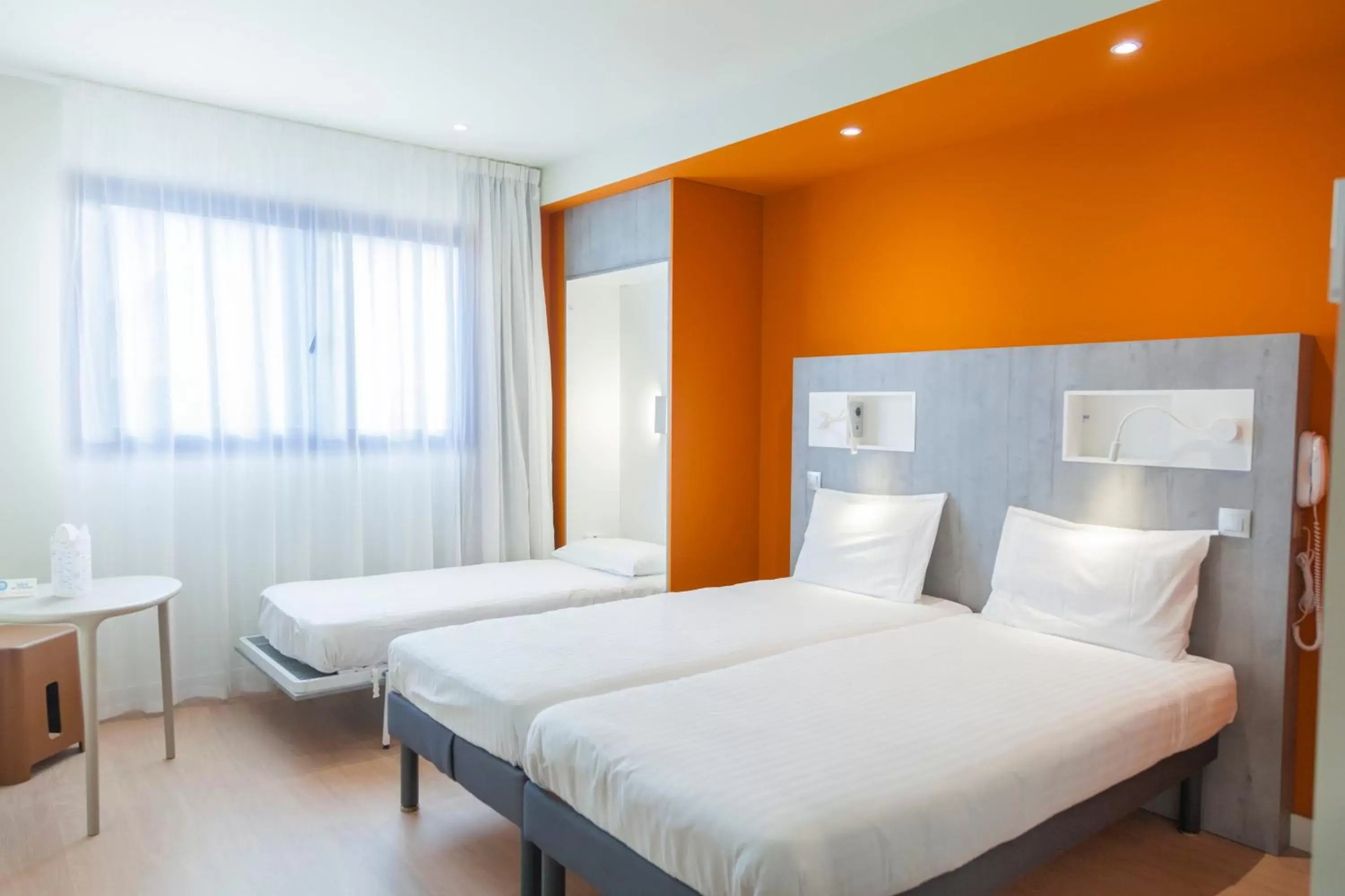 Bed in ibis budget Huerta De Murcia