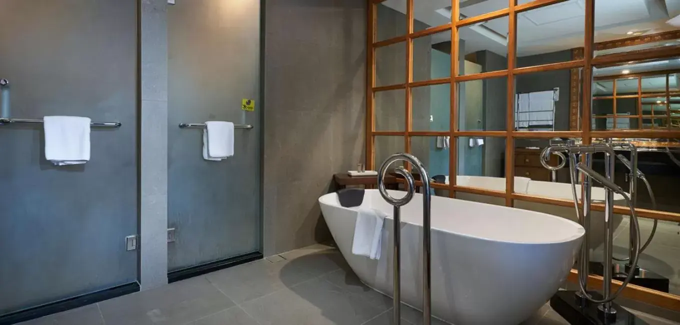 Bathroom in Grand Mirage Resort & Thalasso Bali