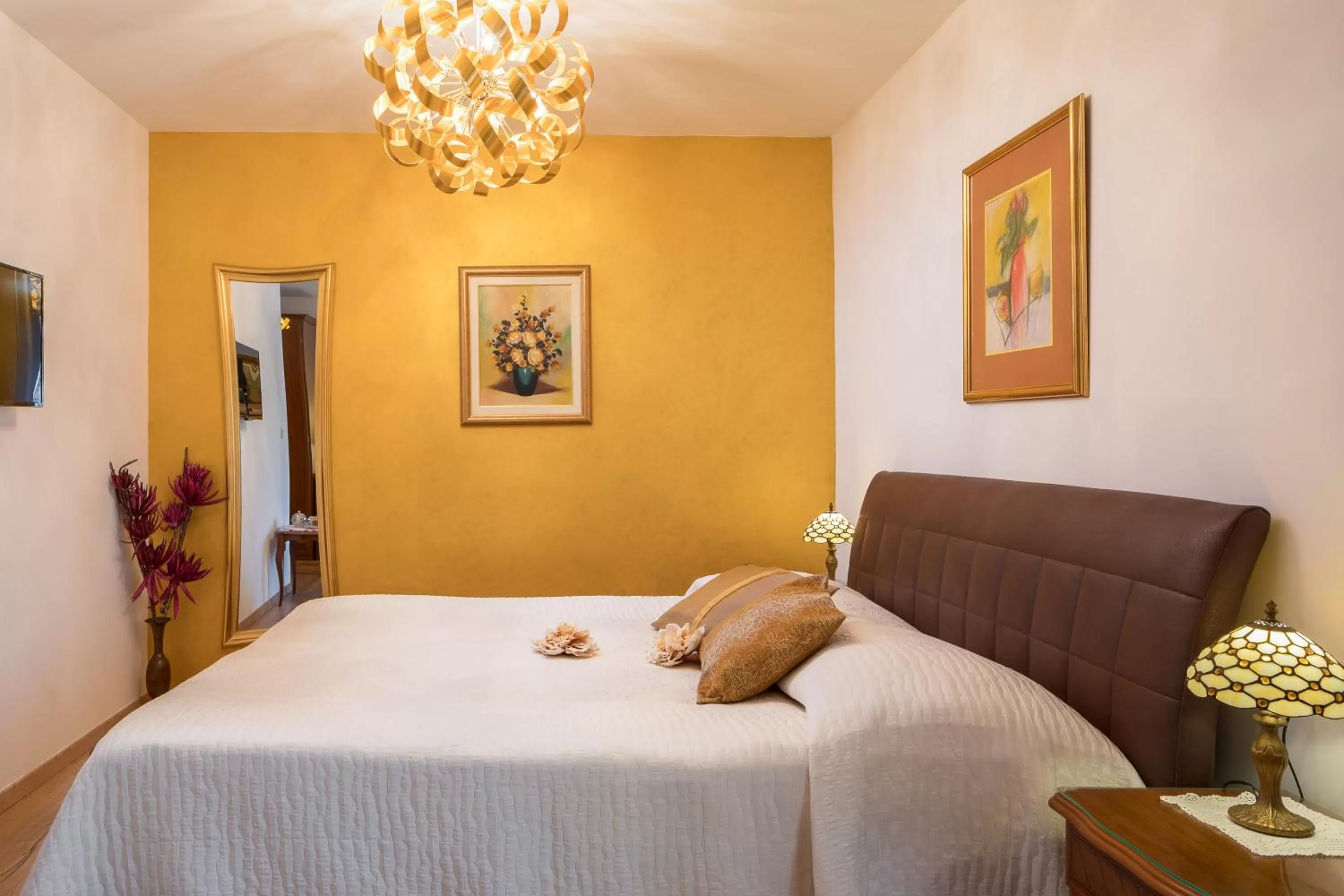 Superior King Room in Romantic Luxury Rooms