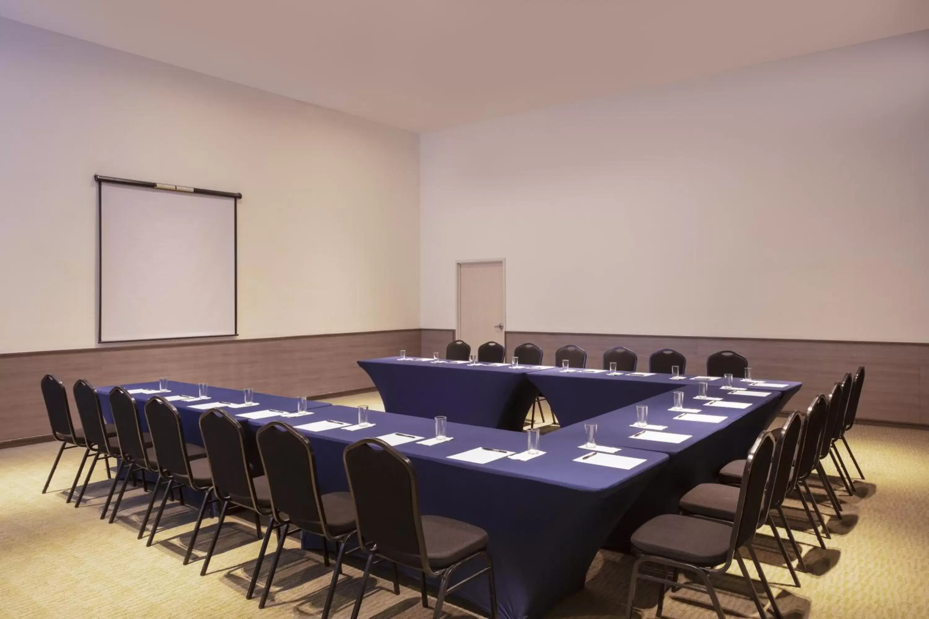 Meeting/conference room in Fiesta Inn Morelia Altozano