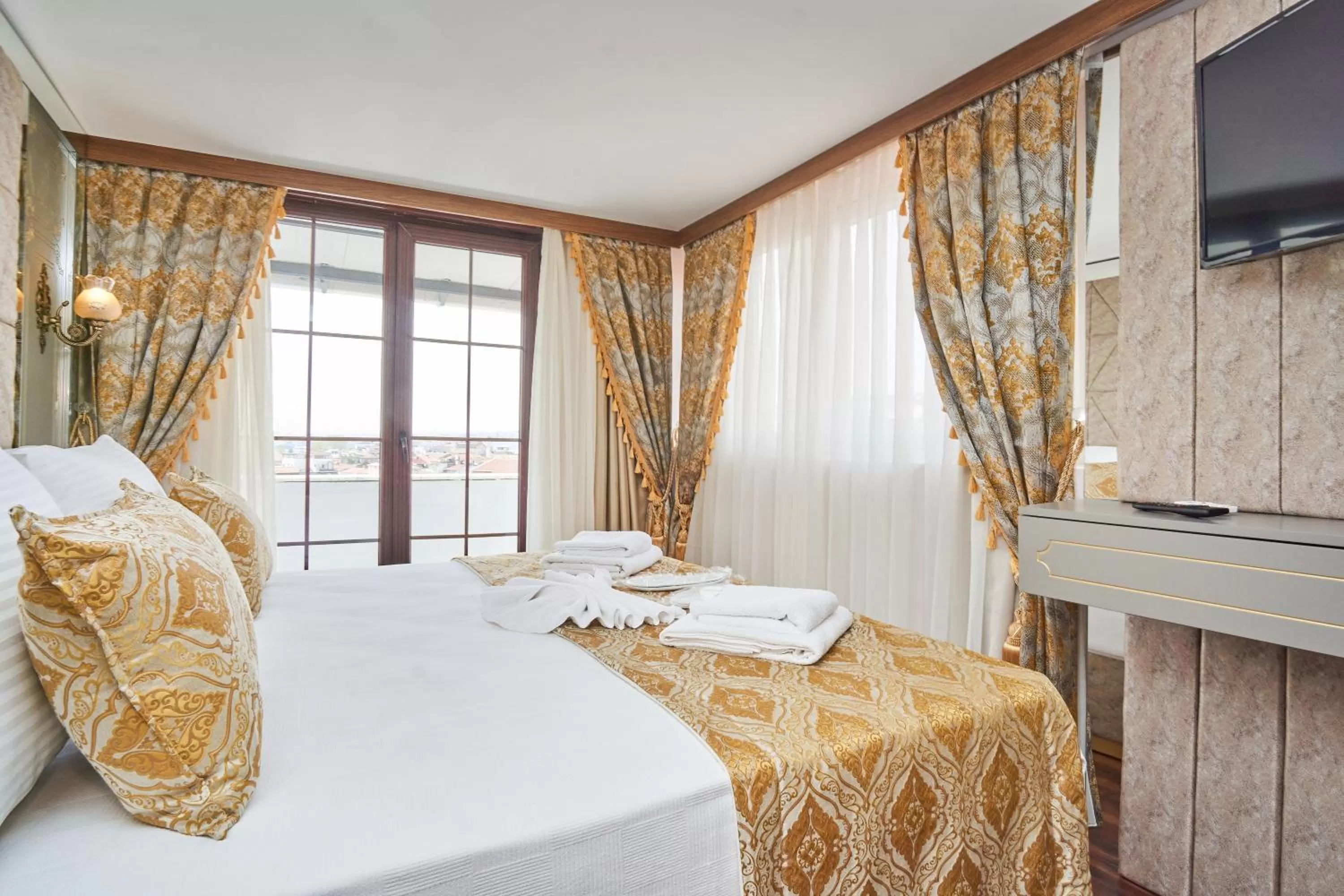 Bed in Sultan Suleyman Palace Hotel & Spa