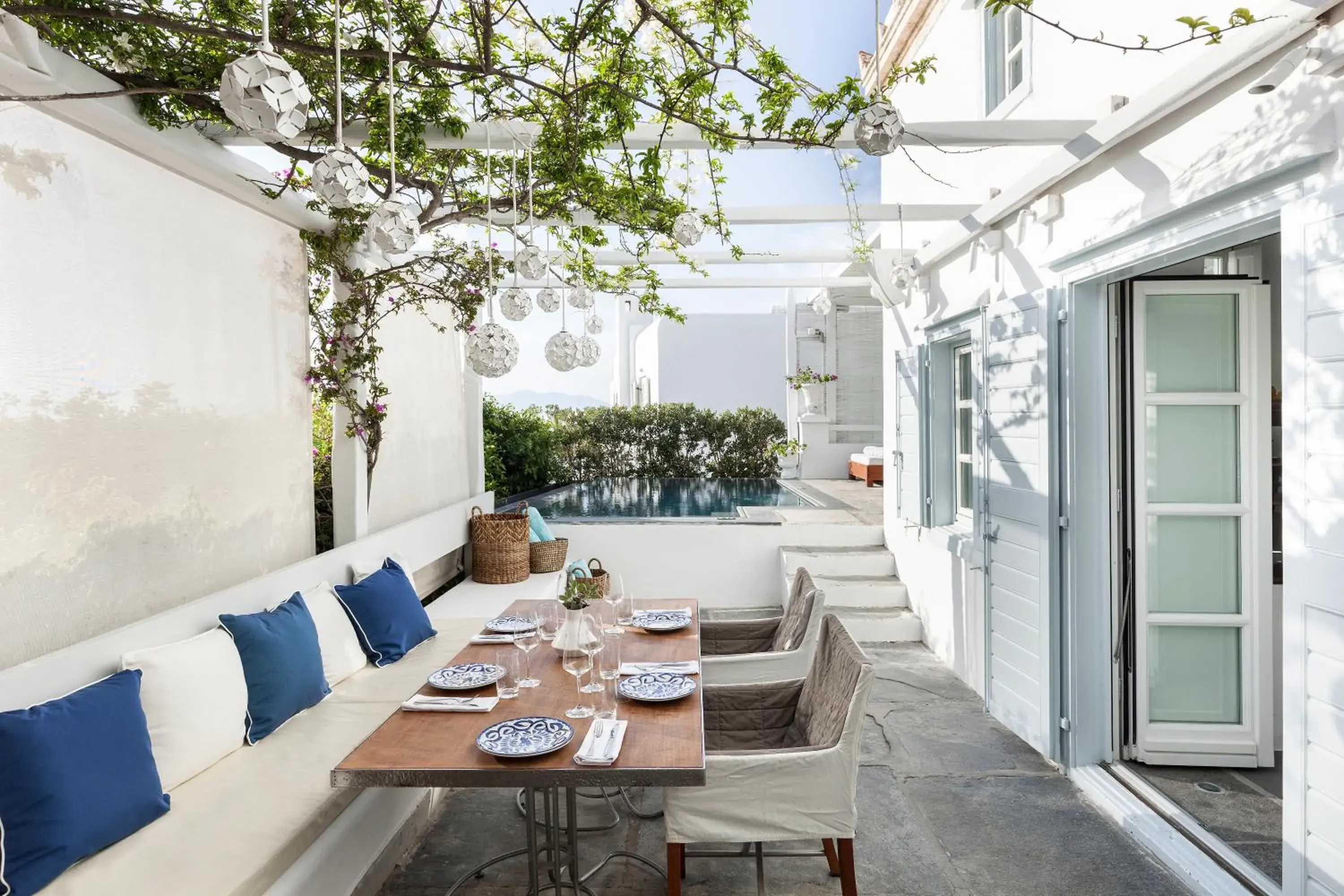 Patio in Belvedere Mykonos - Main Hotel