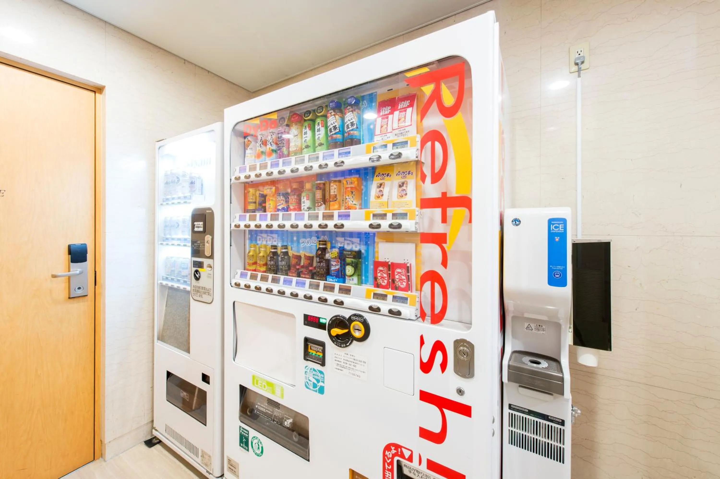 Alcoholic drinks in Hotel Villa Fontaine Tokyo-Hamamatsucho