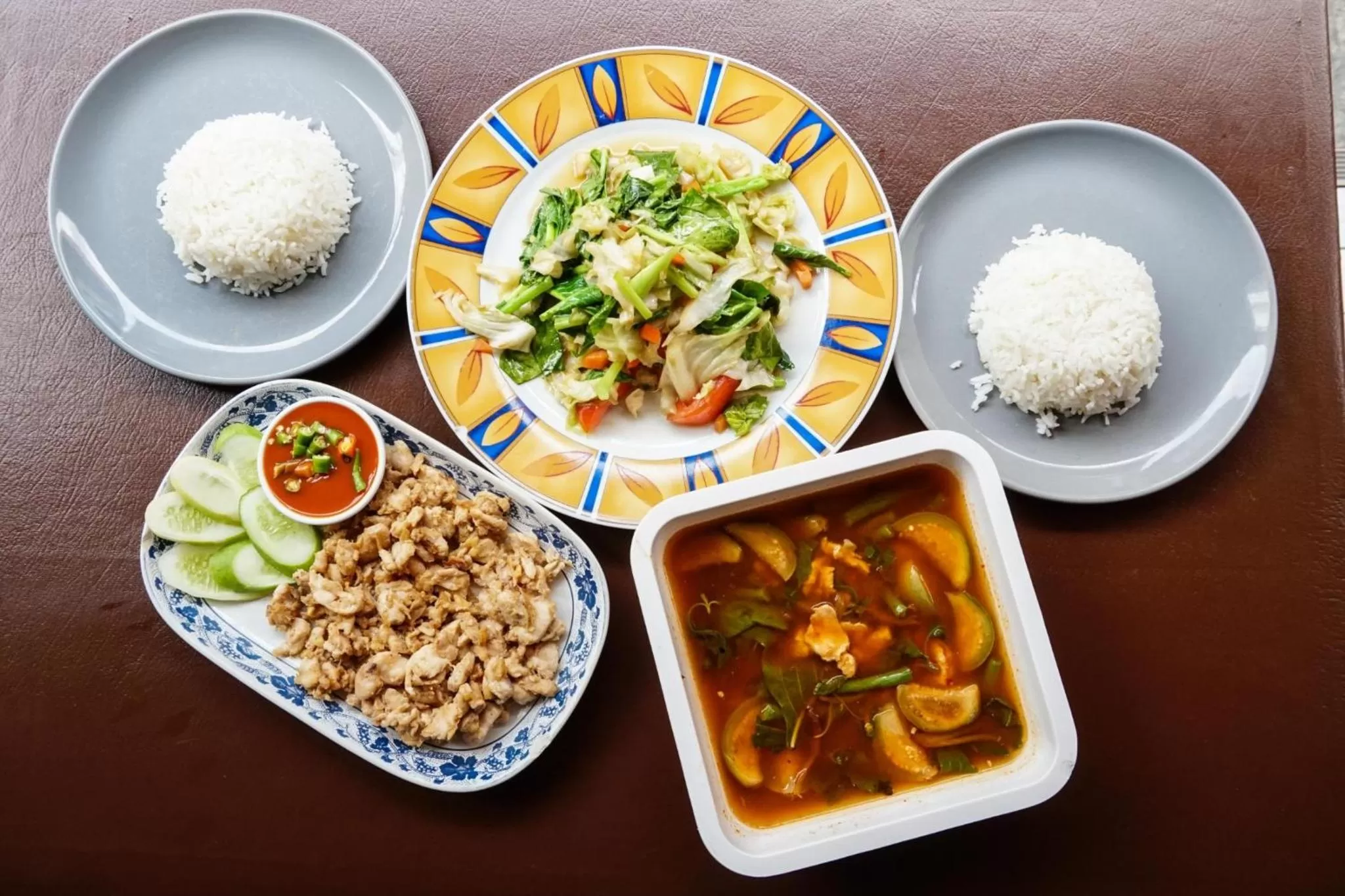 The Cube Sathorn Boutique Hotel เดอะ คิวบ์ สาทร บูติค โฮเทล Near BTS Surasak