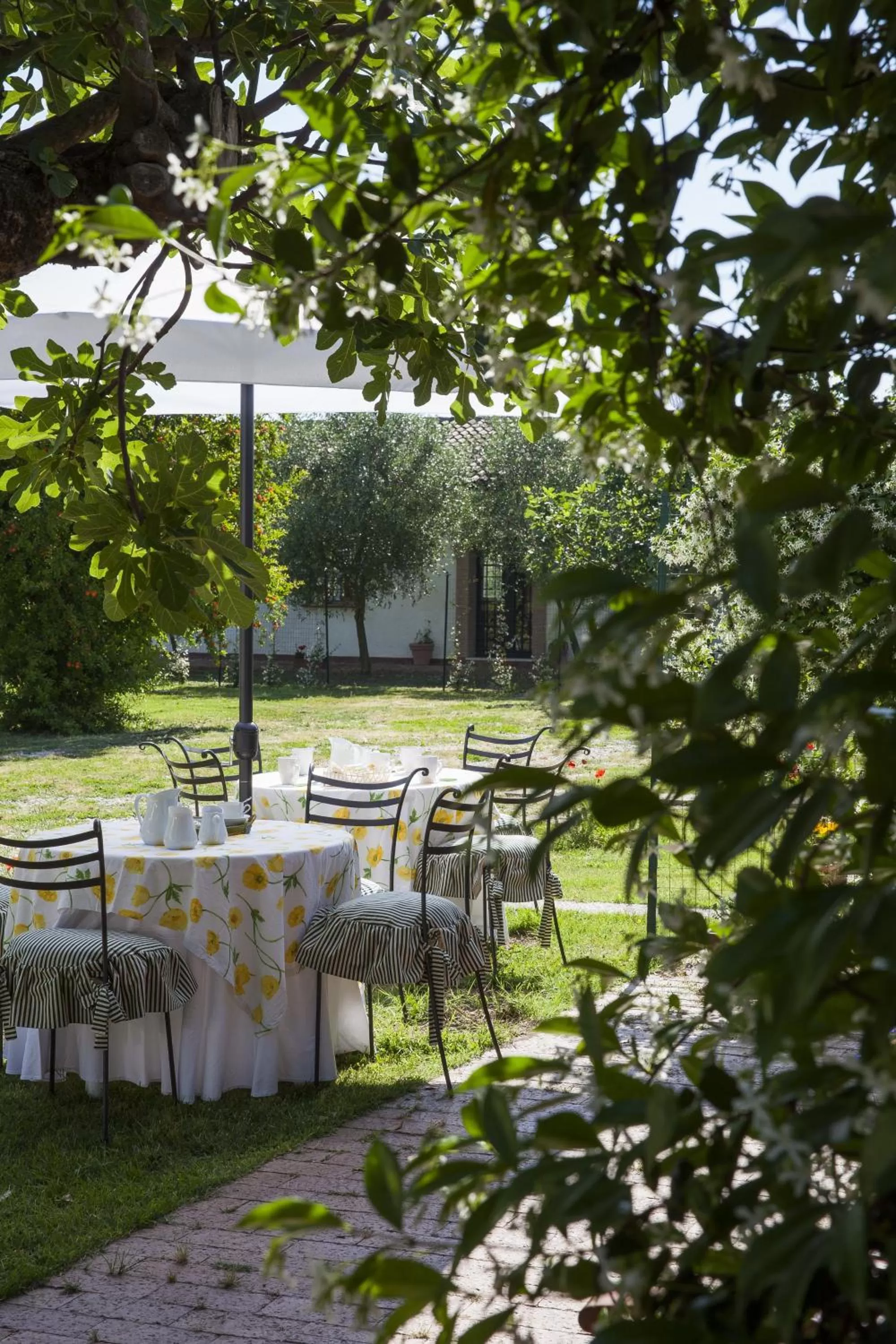 Facade/entrance in Antico Casale Spezia Pelagalli