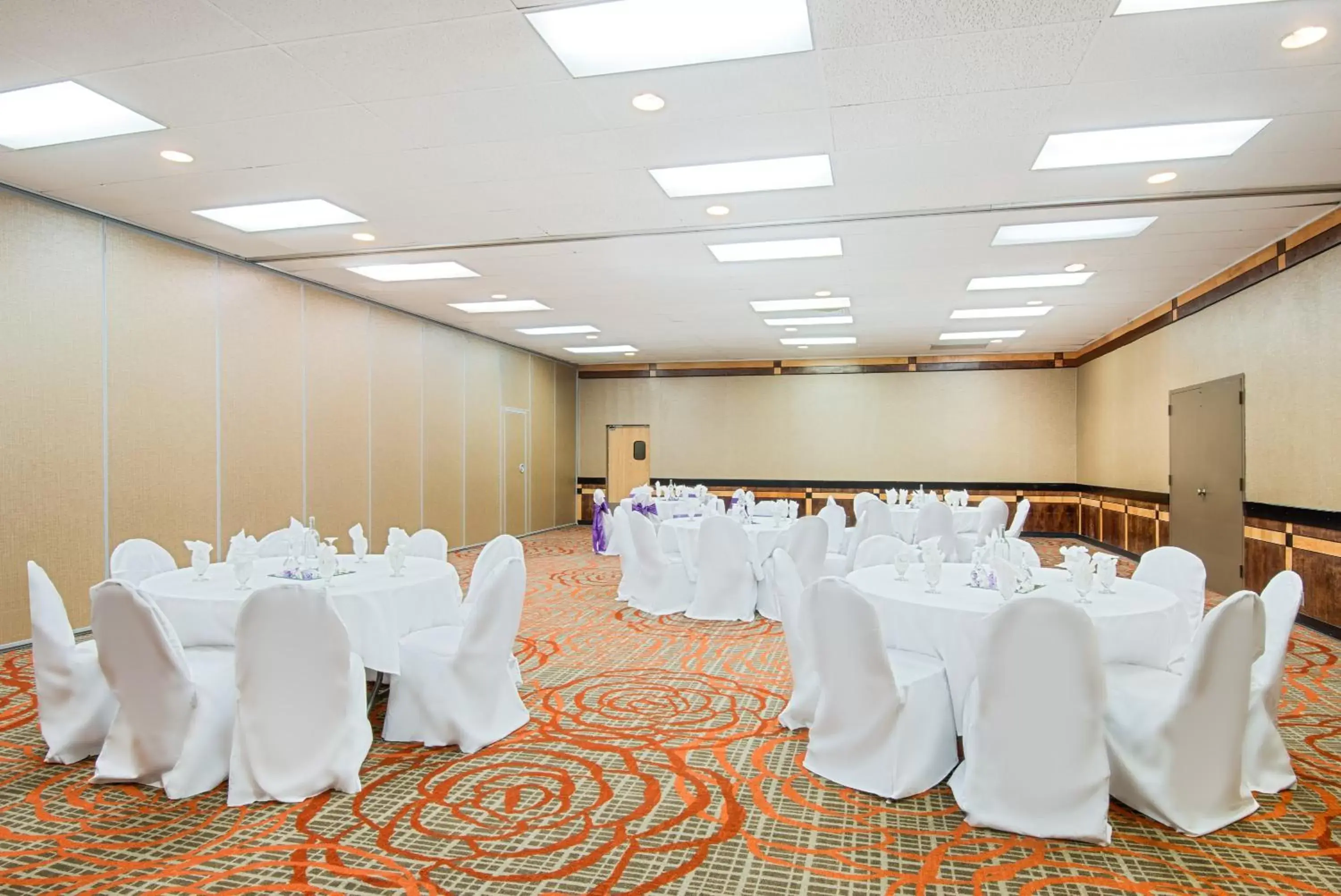 Banquet/Function facilities, Banquet Facilities in Ramada Plaza by Wyndham Gillette Conference Center