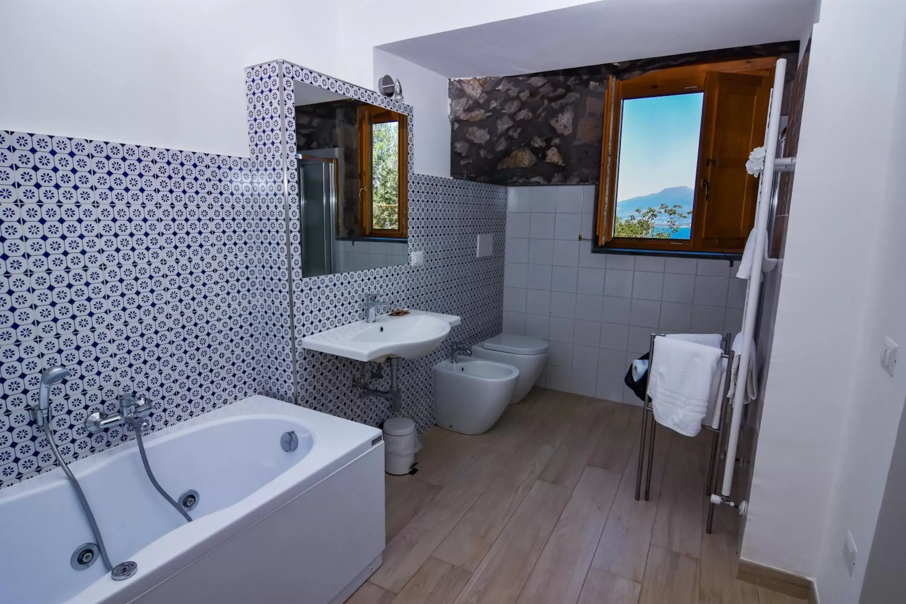 Bathroom in Villa Mariagiovanna