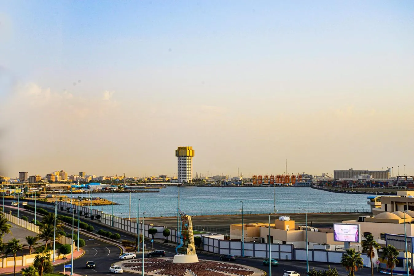 Neighbourhood in Crown Town Hotel