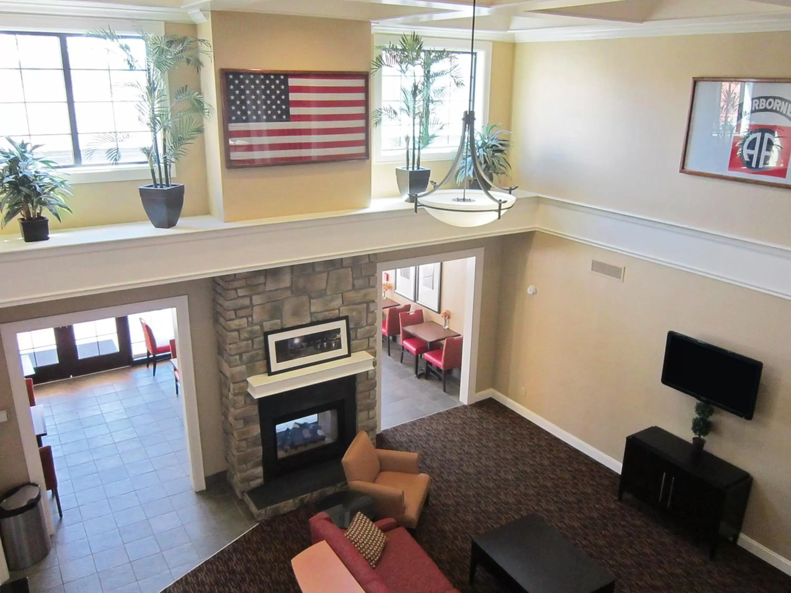 Lobby or reception, Kitchen/Kitchenette in Extended Stay America Suites - Fayetteville - Cross Creek Mall