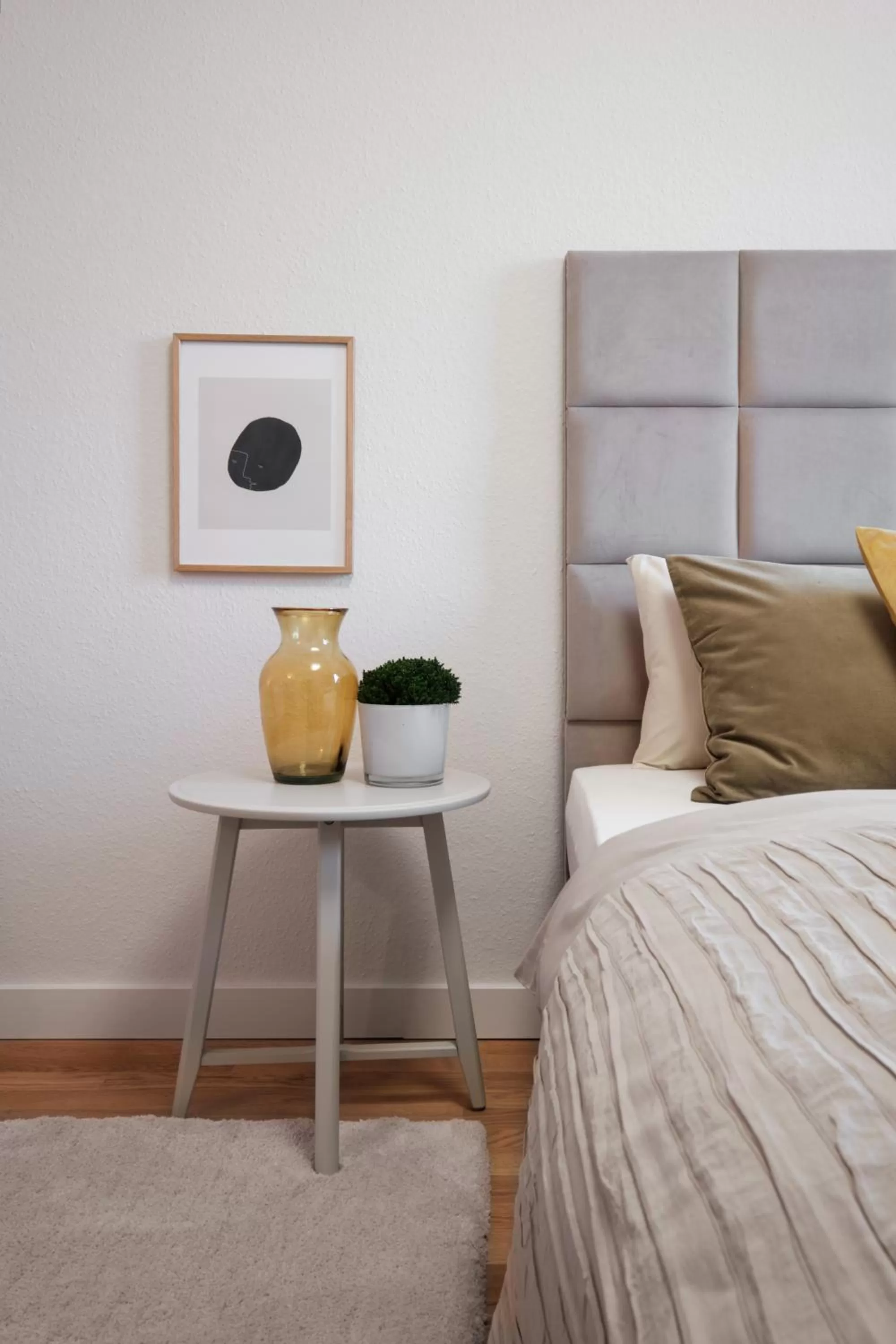 Decorative detail, Bed in SAXX Apartments Leipzig