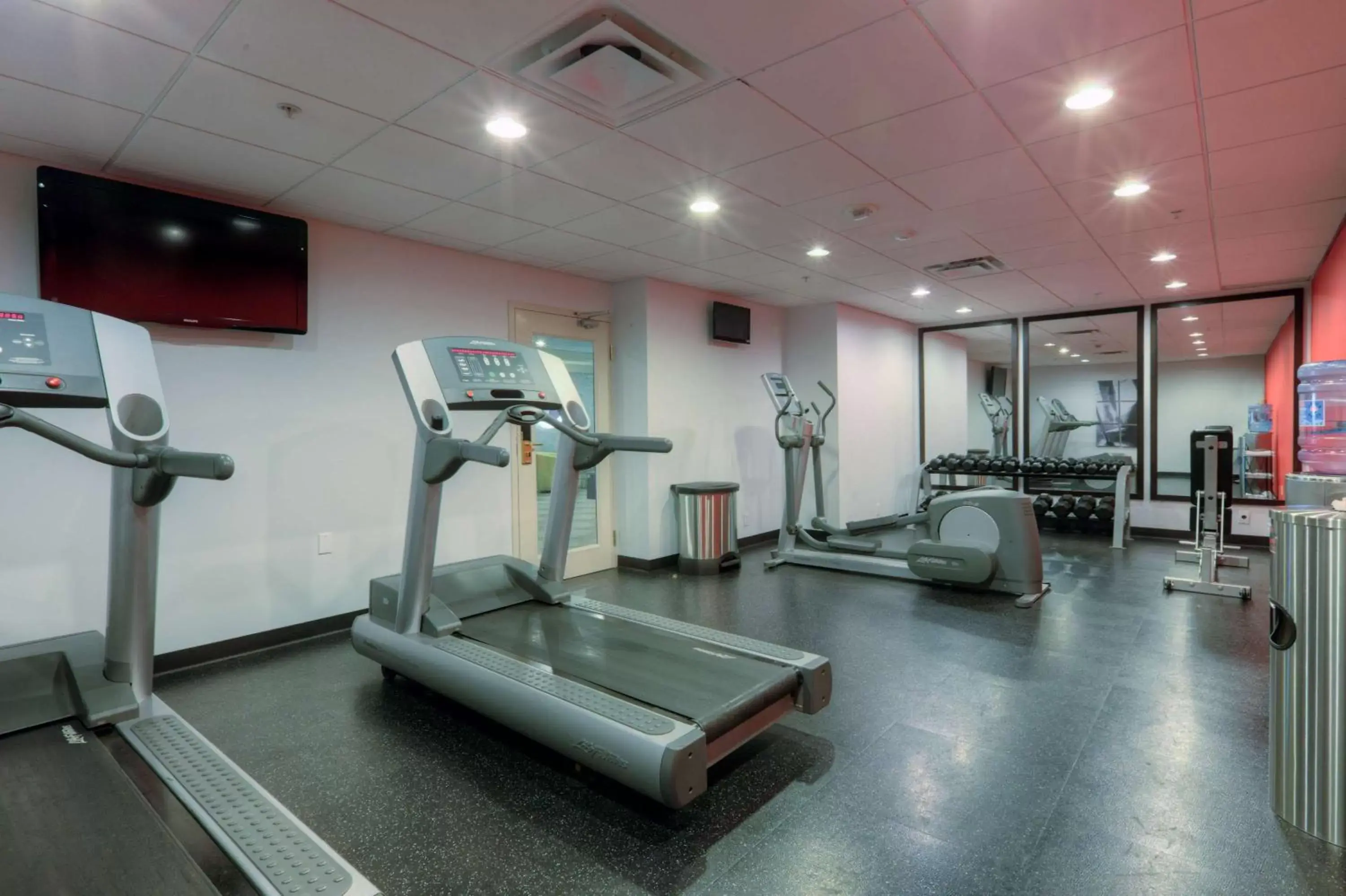 Activities, Fitness Center/Facilities in Radisson Hotel & Suites Fallsview