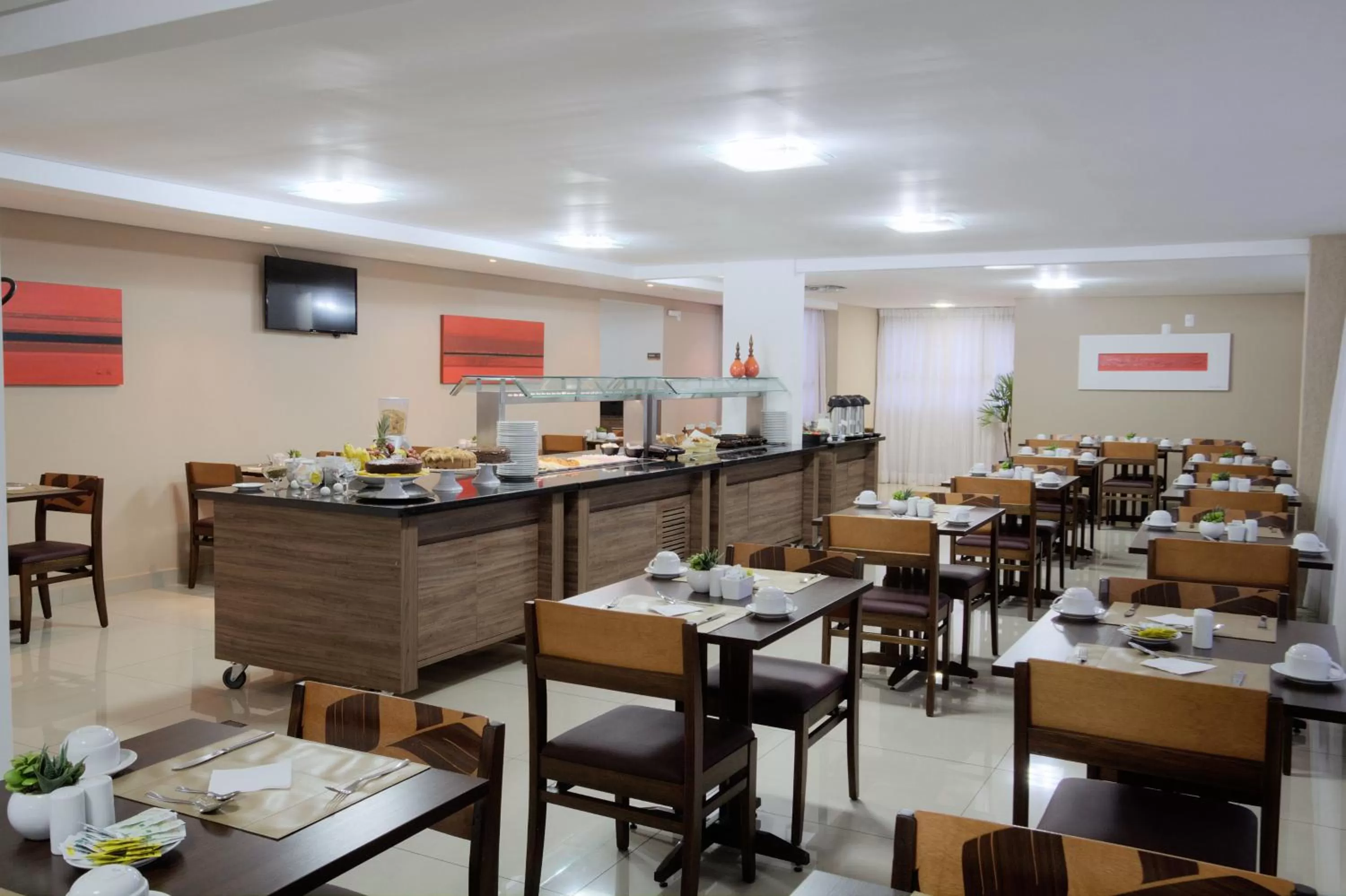 Restaurant/places to eat in Stop Inn Plus Pampulha