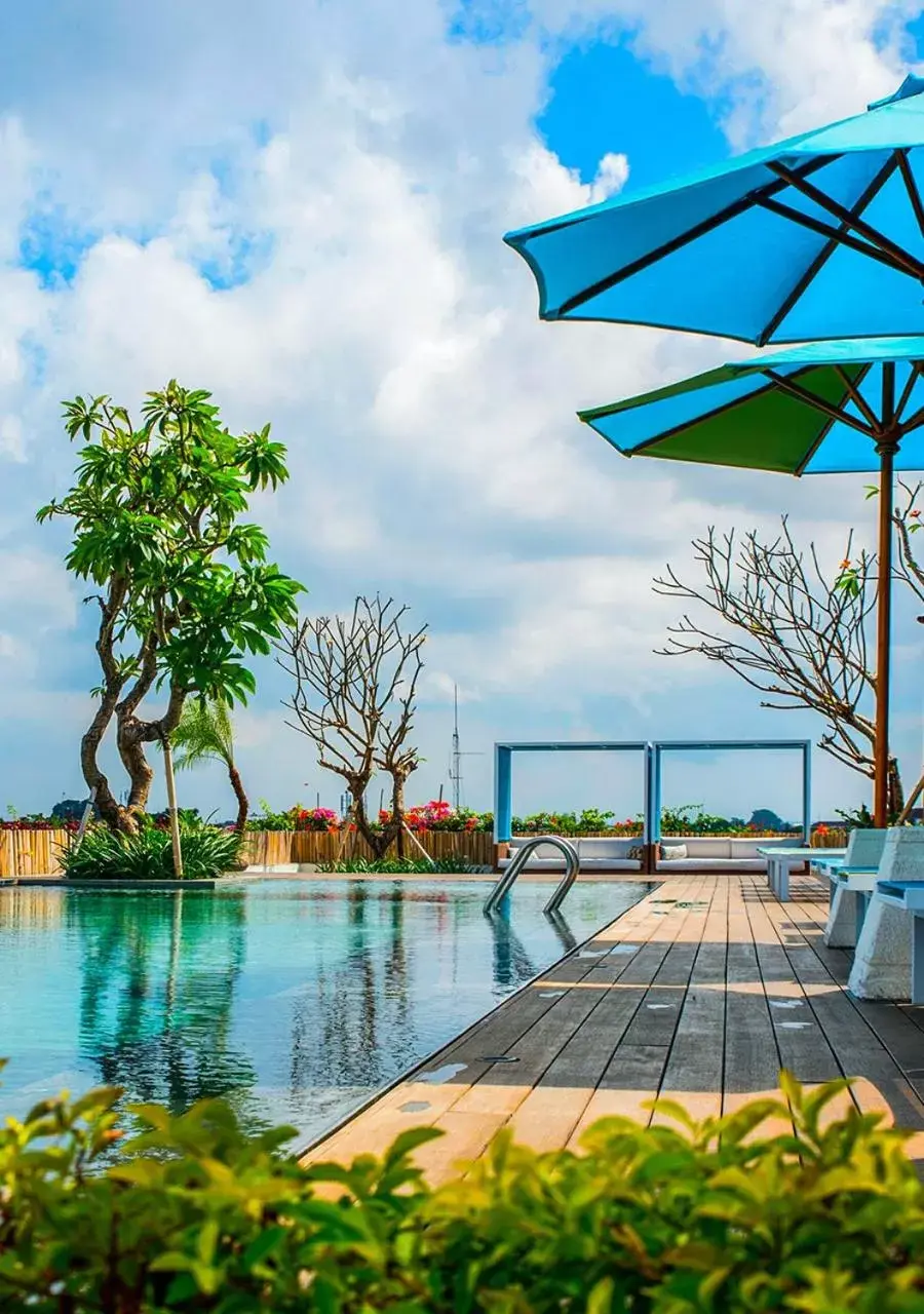 Swimming Pool in Rama Residence Padma