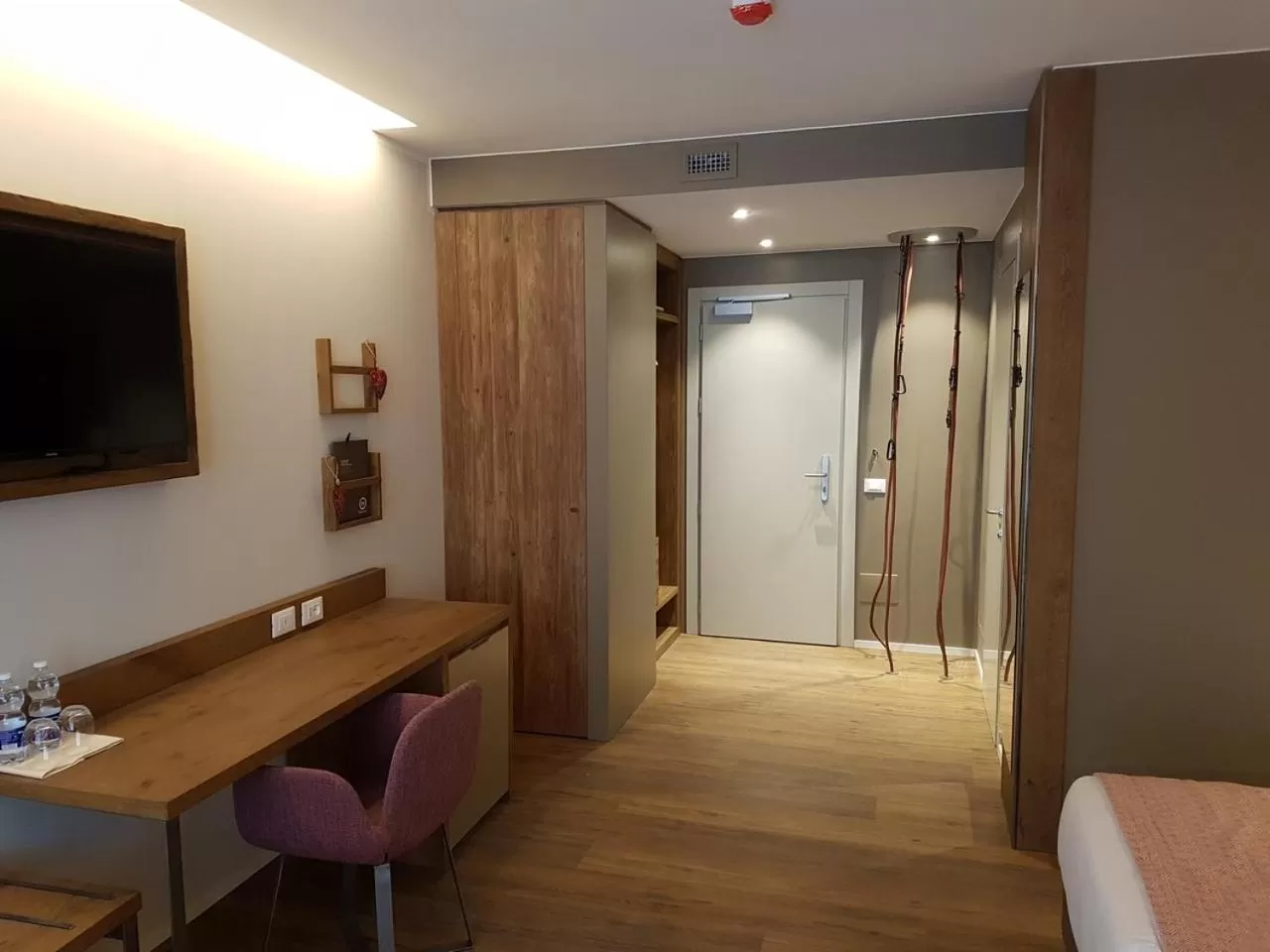 Photo of the whole room in TH Courmayeur