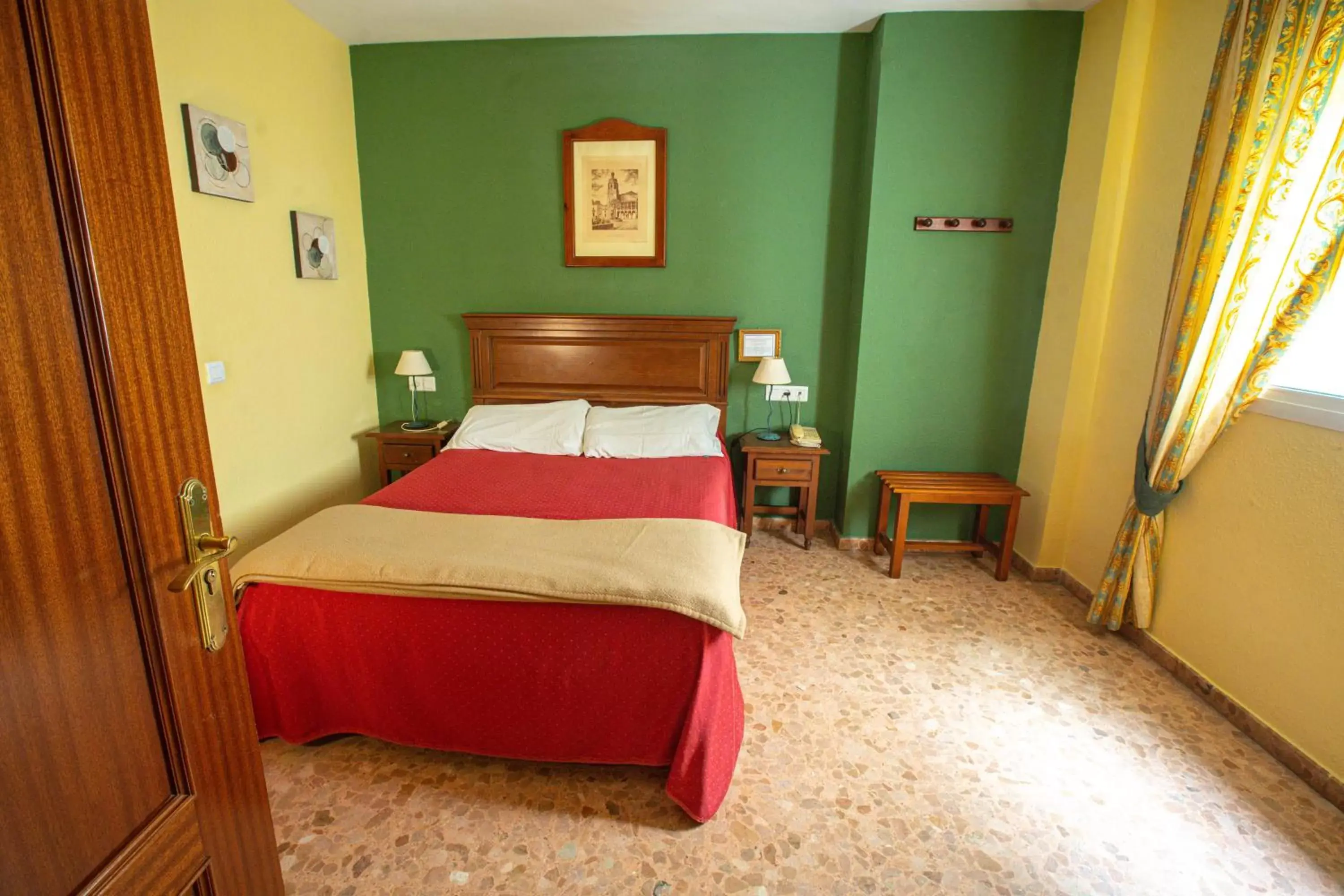 Bedroom, Bed in Hotel Arunda II