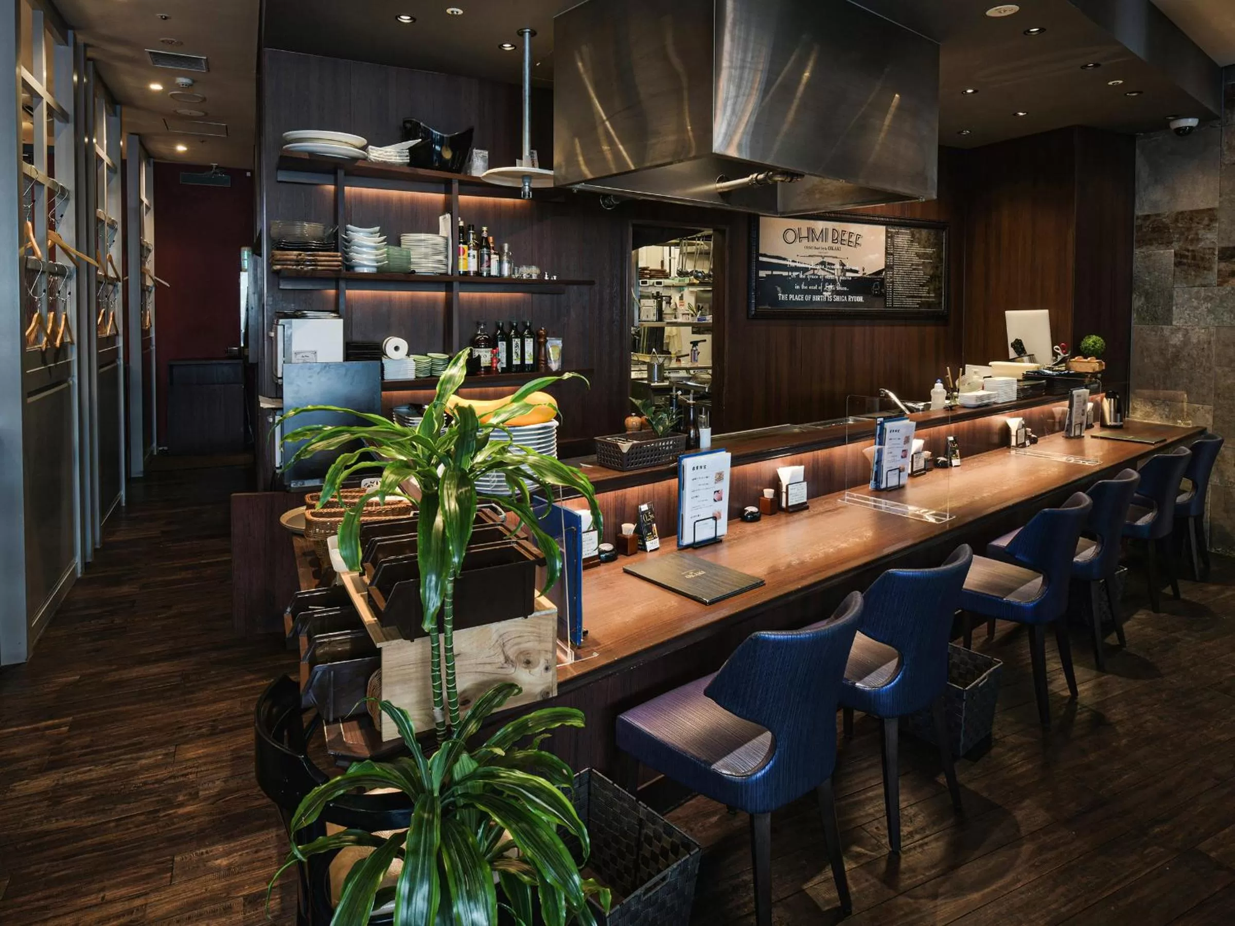 Restaurant/places to eat in Vessel Inn Shigamoriyama Station