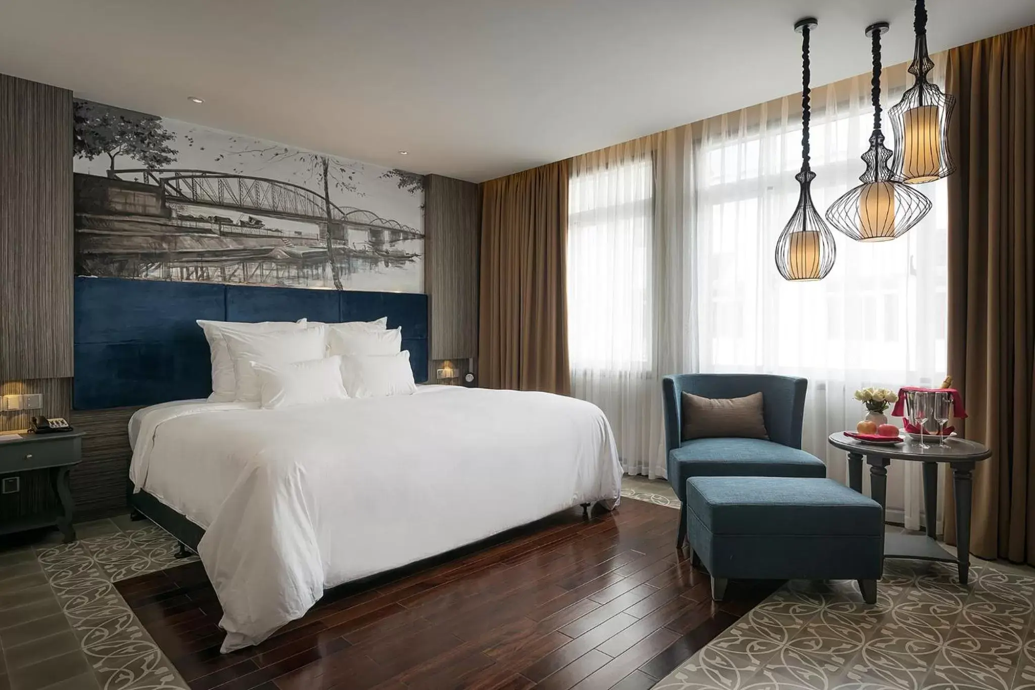 Bed in Paradise Suites Hotel Bed in Paradise Suites Hotel